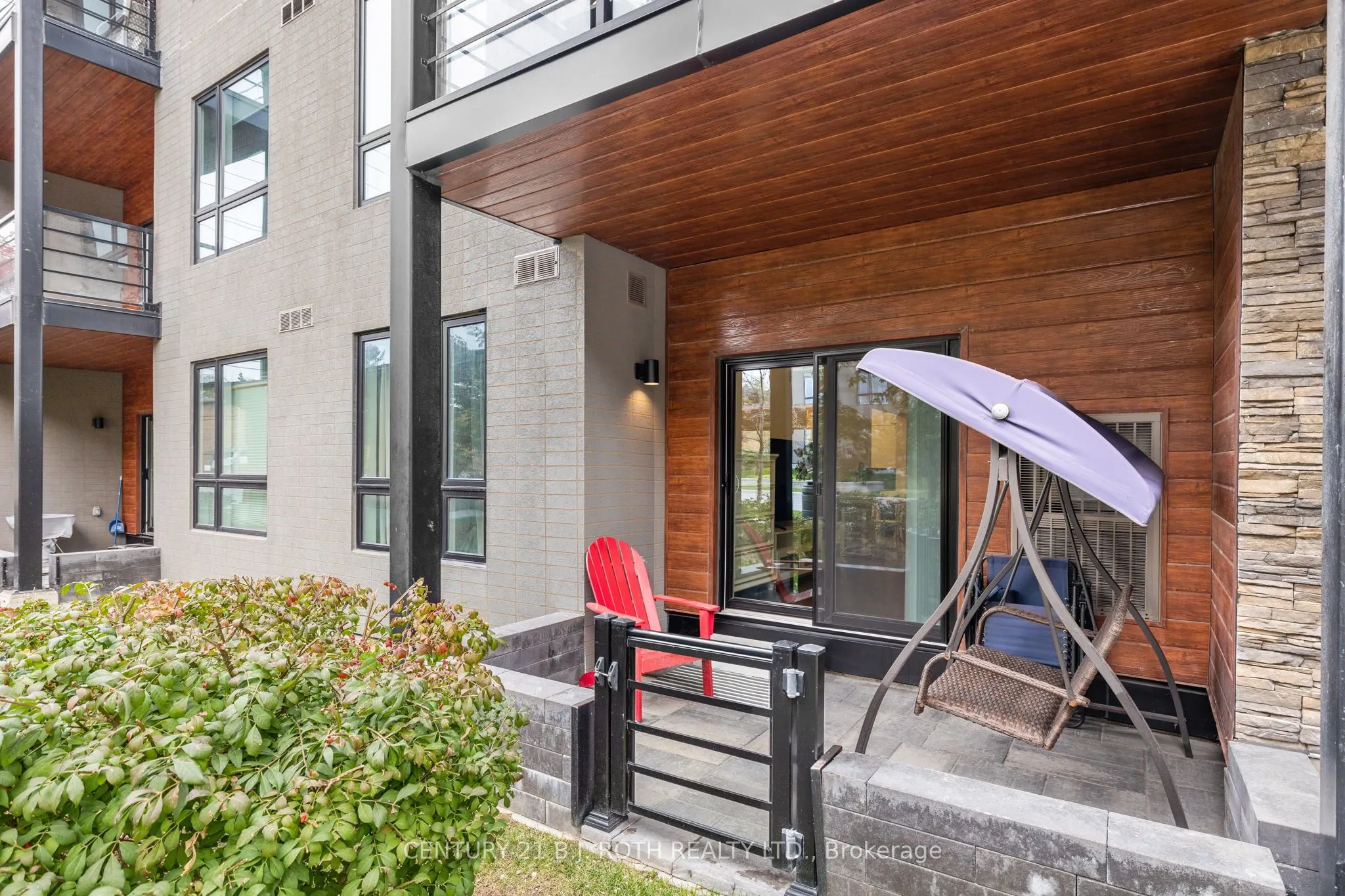 300 Essa Road, #103