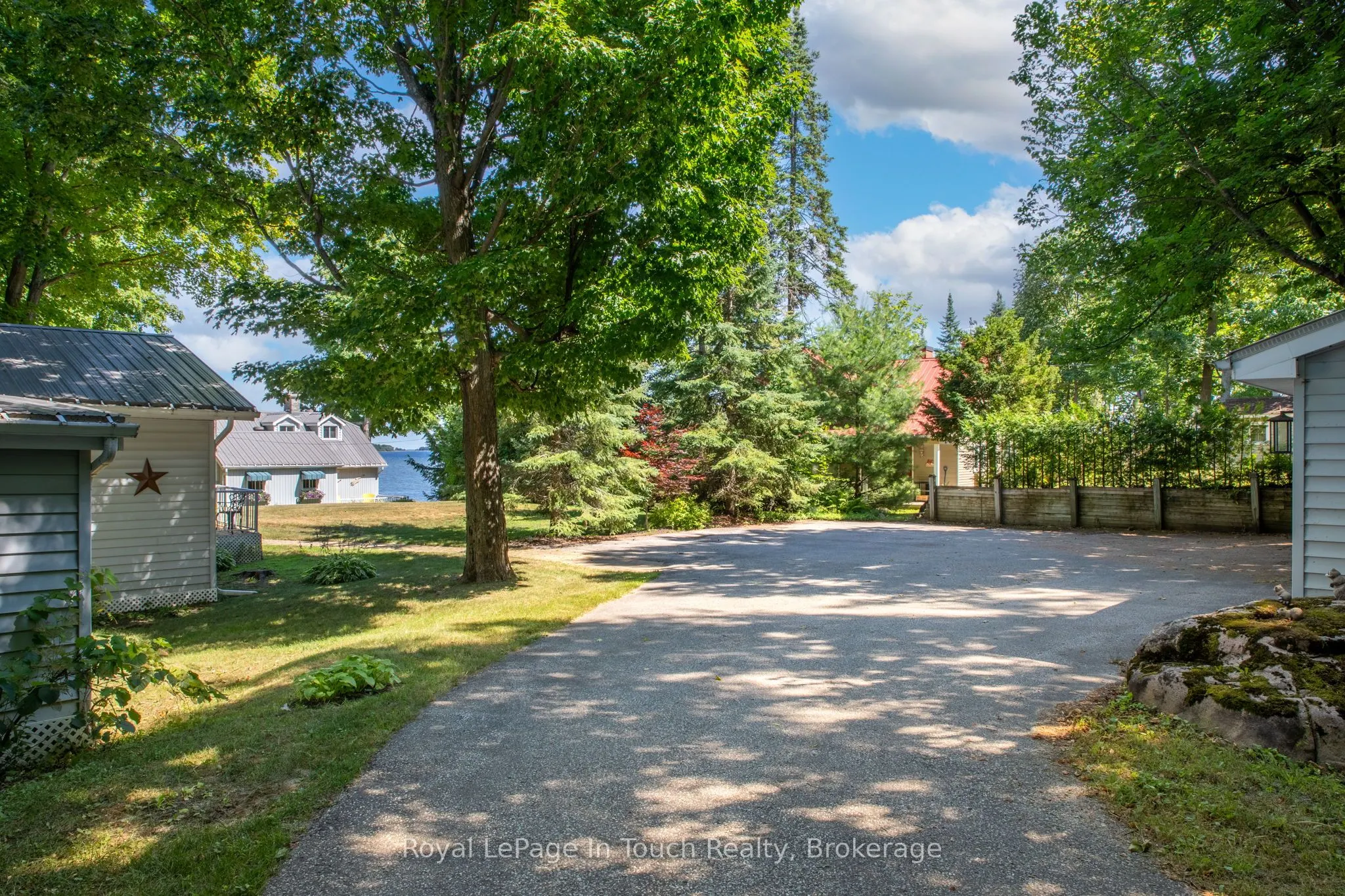 1443 Champlain Road
