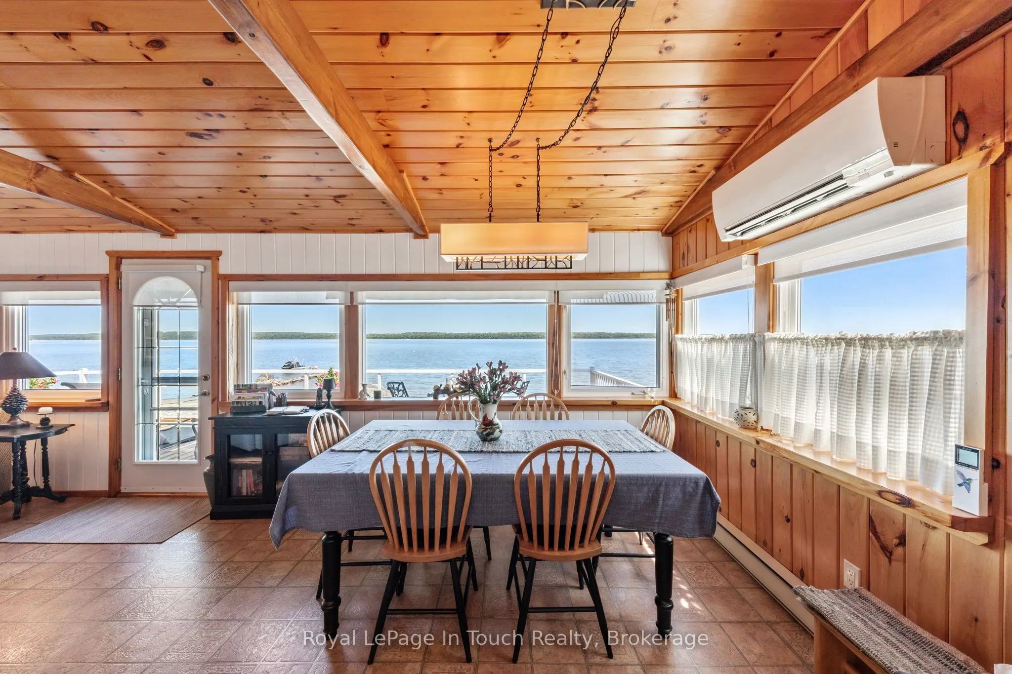 1443 Champlain Road