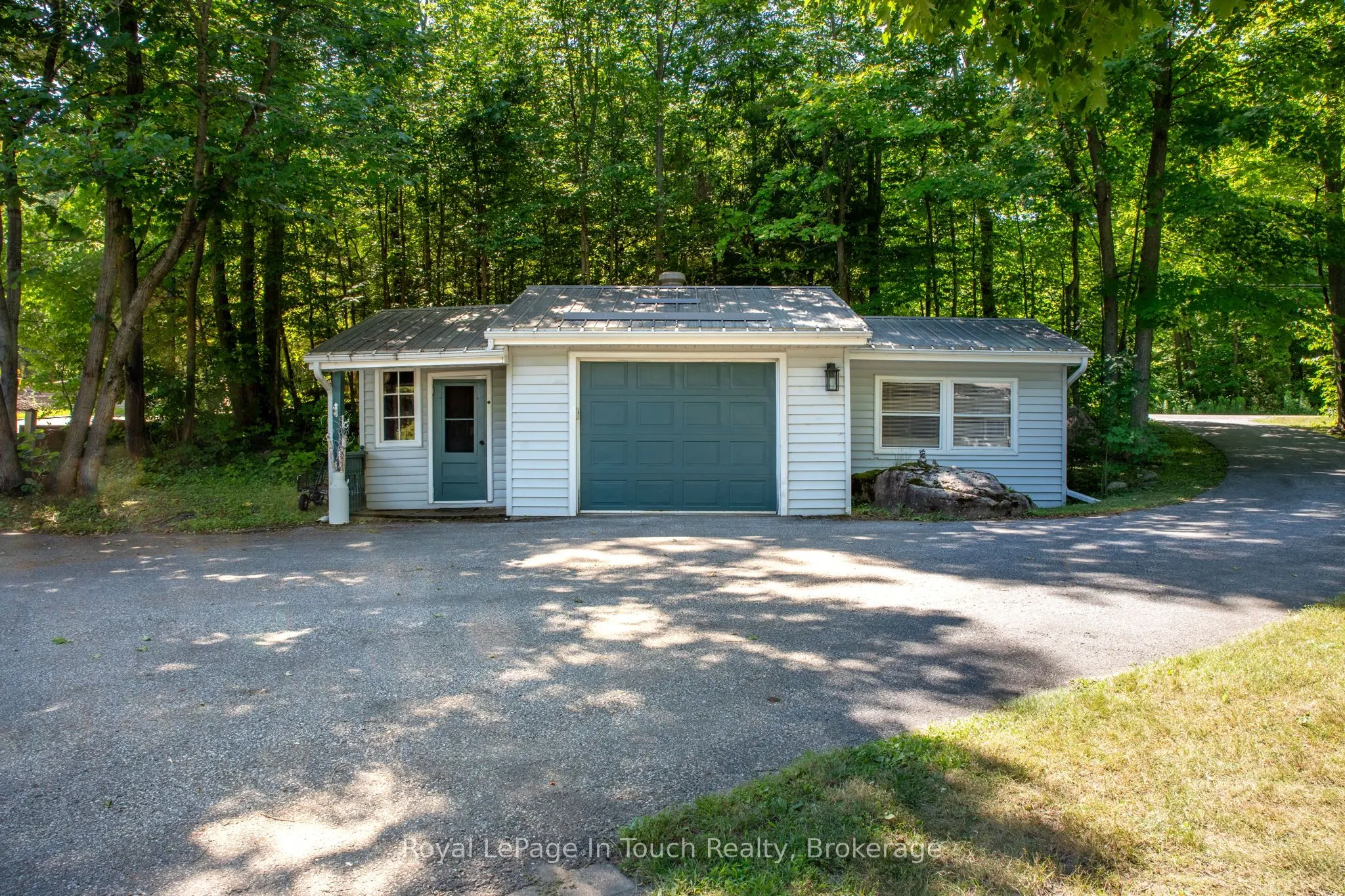 1443 Champlain Road
