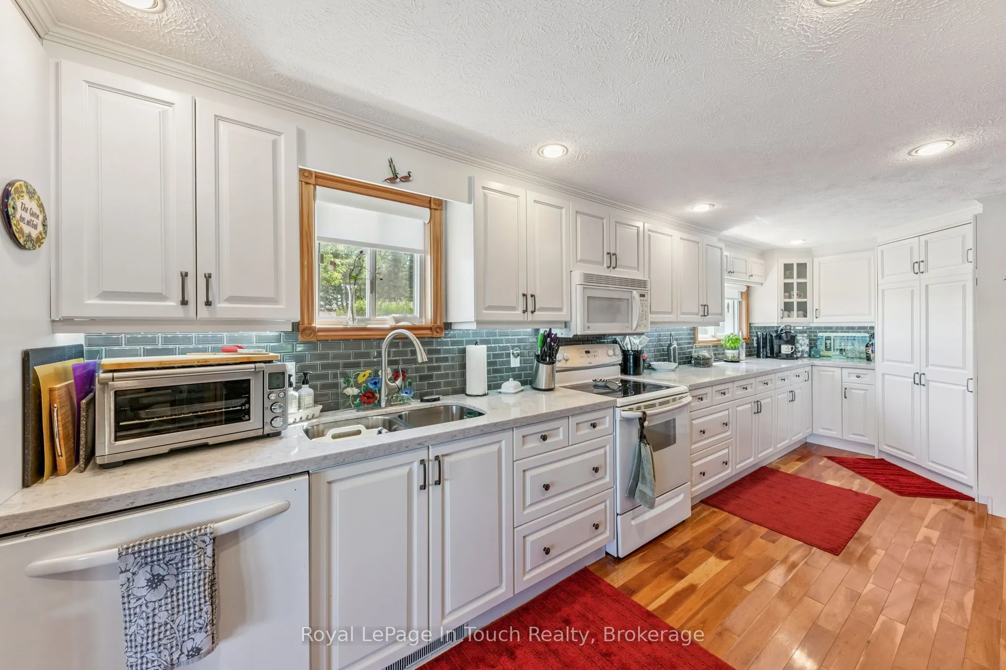 1443 Champlain Road