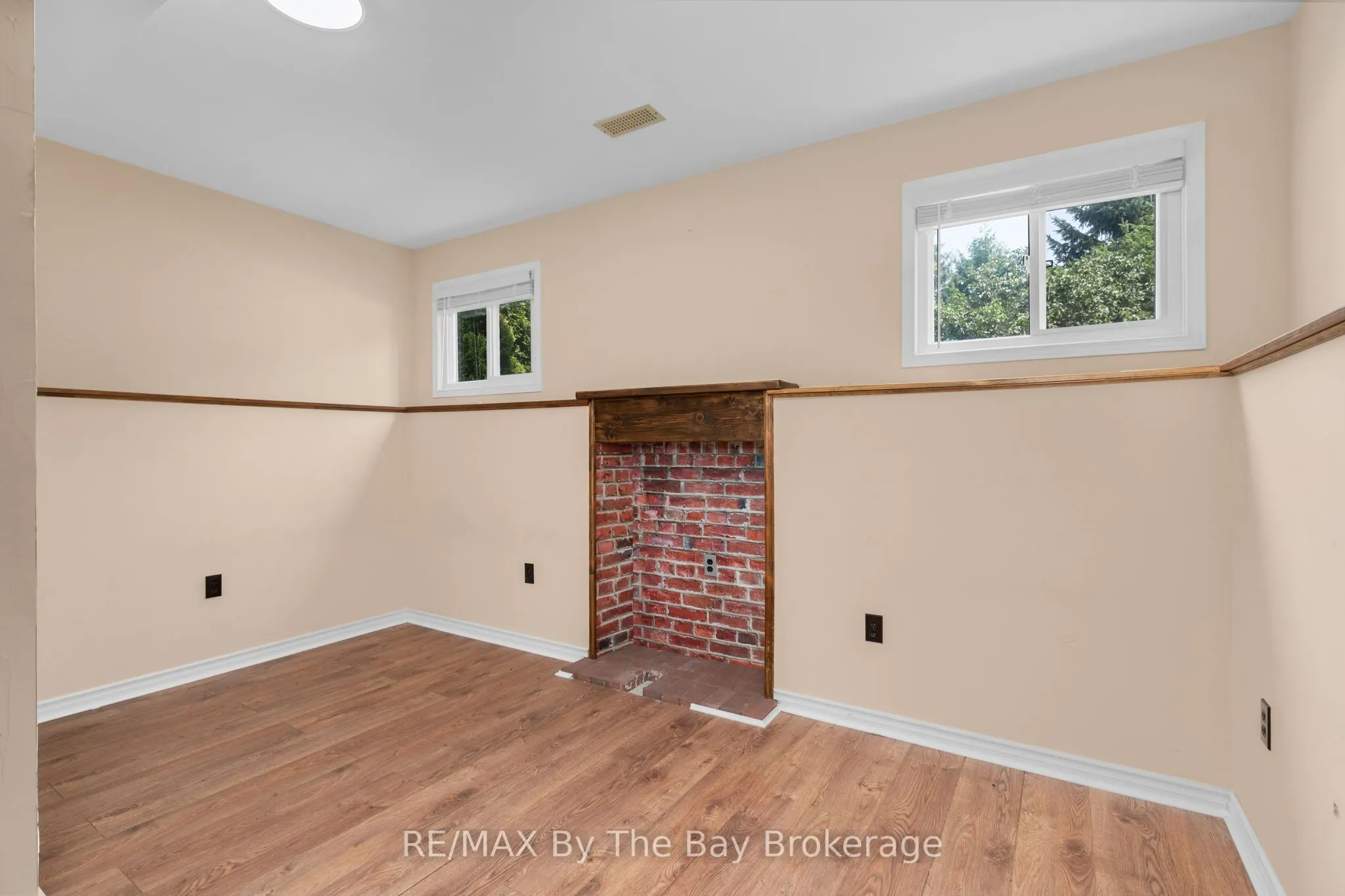 35 Northwood Drive