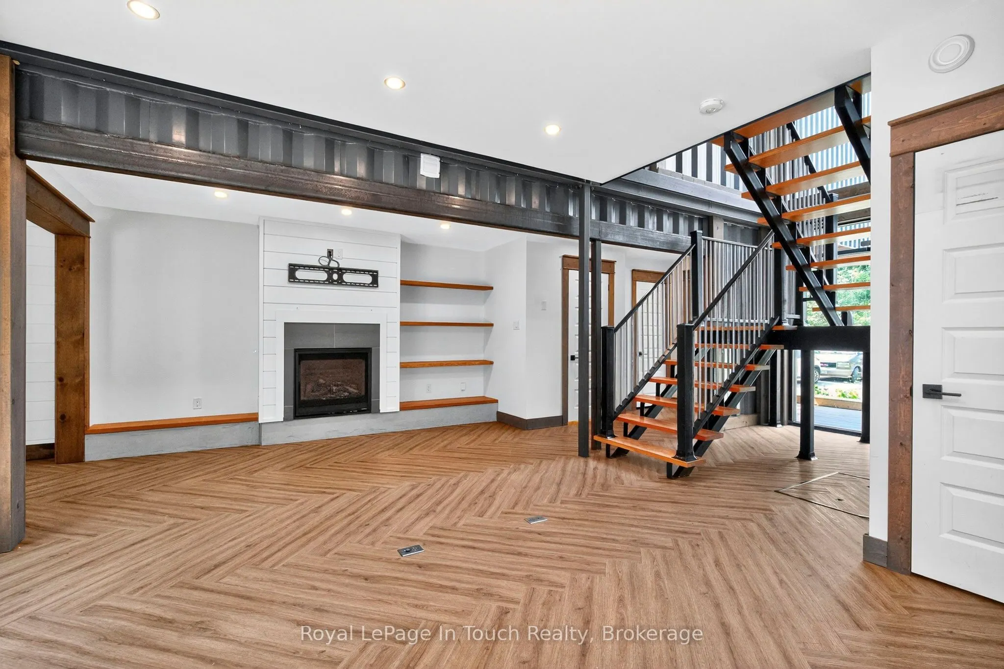 91 Andrew Drive