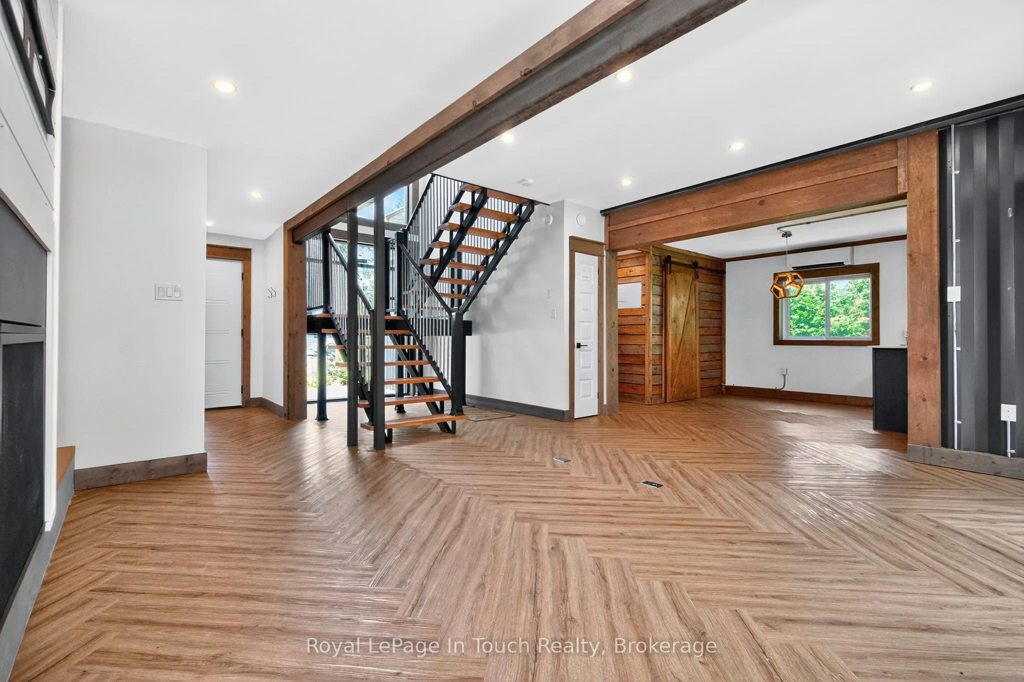 91 Andrew Drive