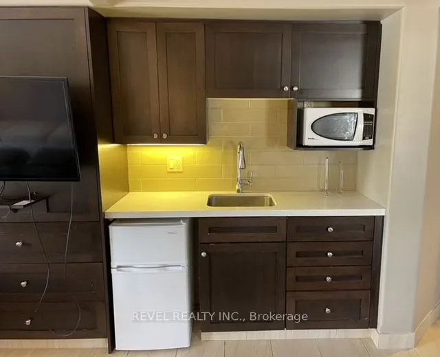 90 Highland Drive, #2237