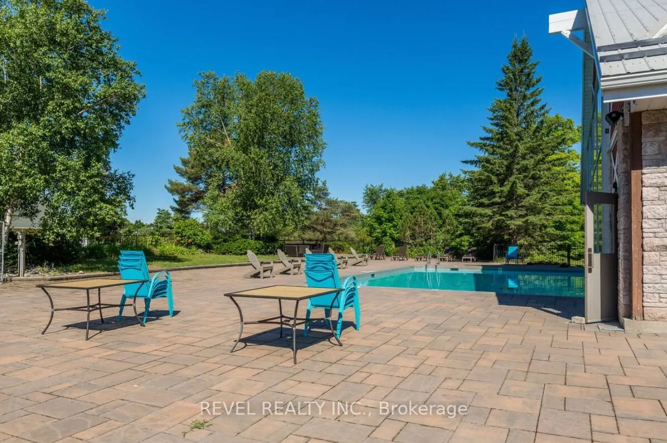 90 Highland Drive, #2237