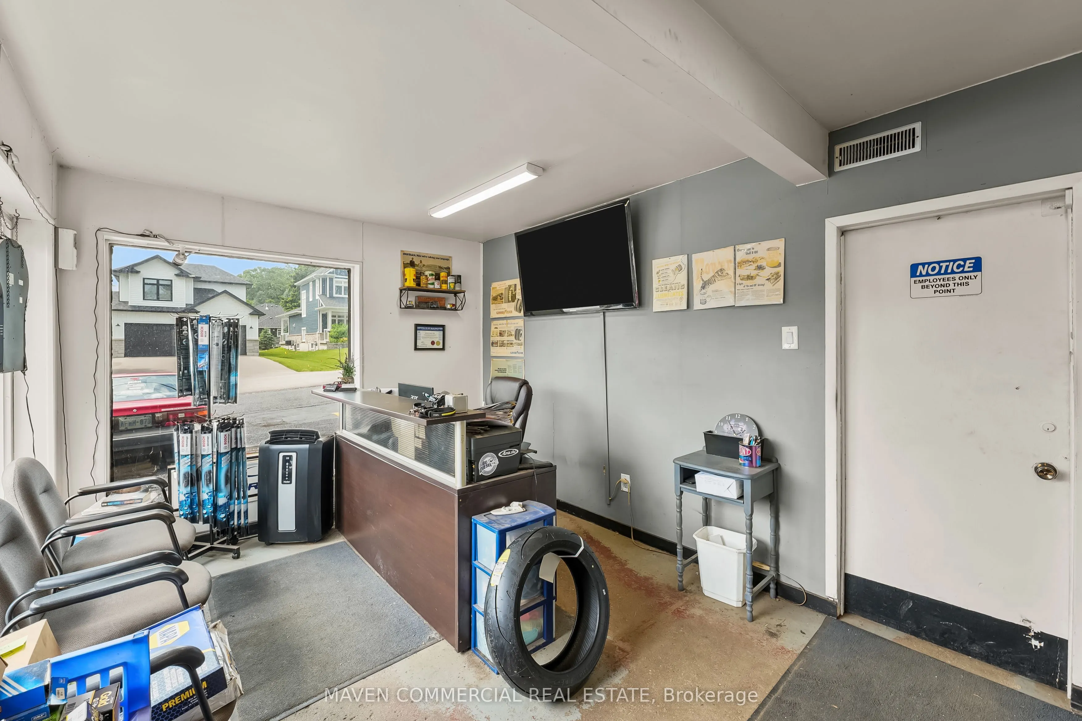 304 & 308 Shanty Bay Road