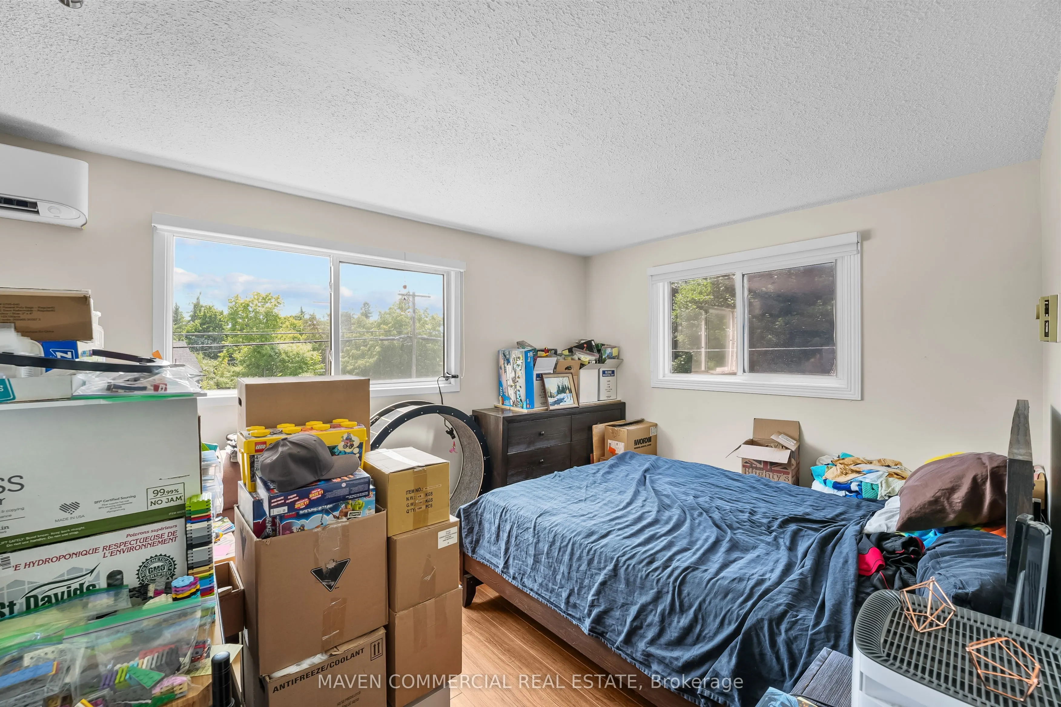 304 & 308 Shanty Bay Road
