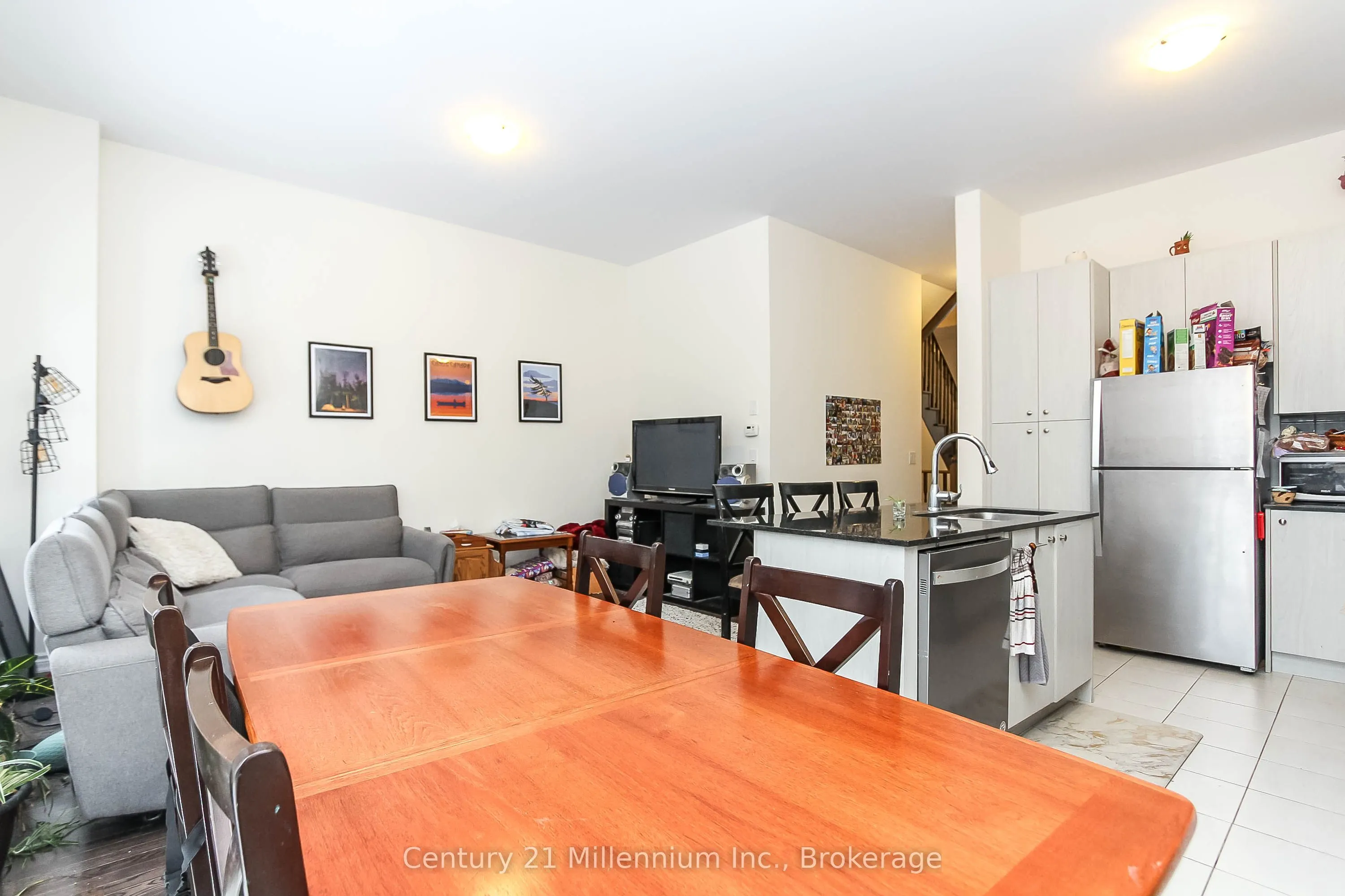 36 Farwell Avenue