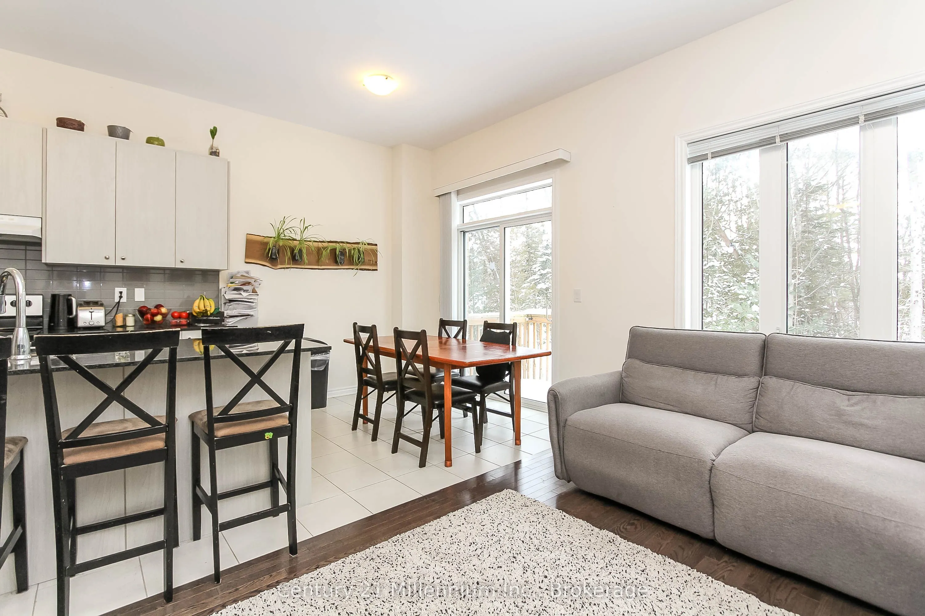 36 Farwell Avenue
