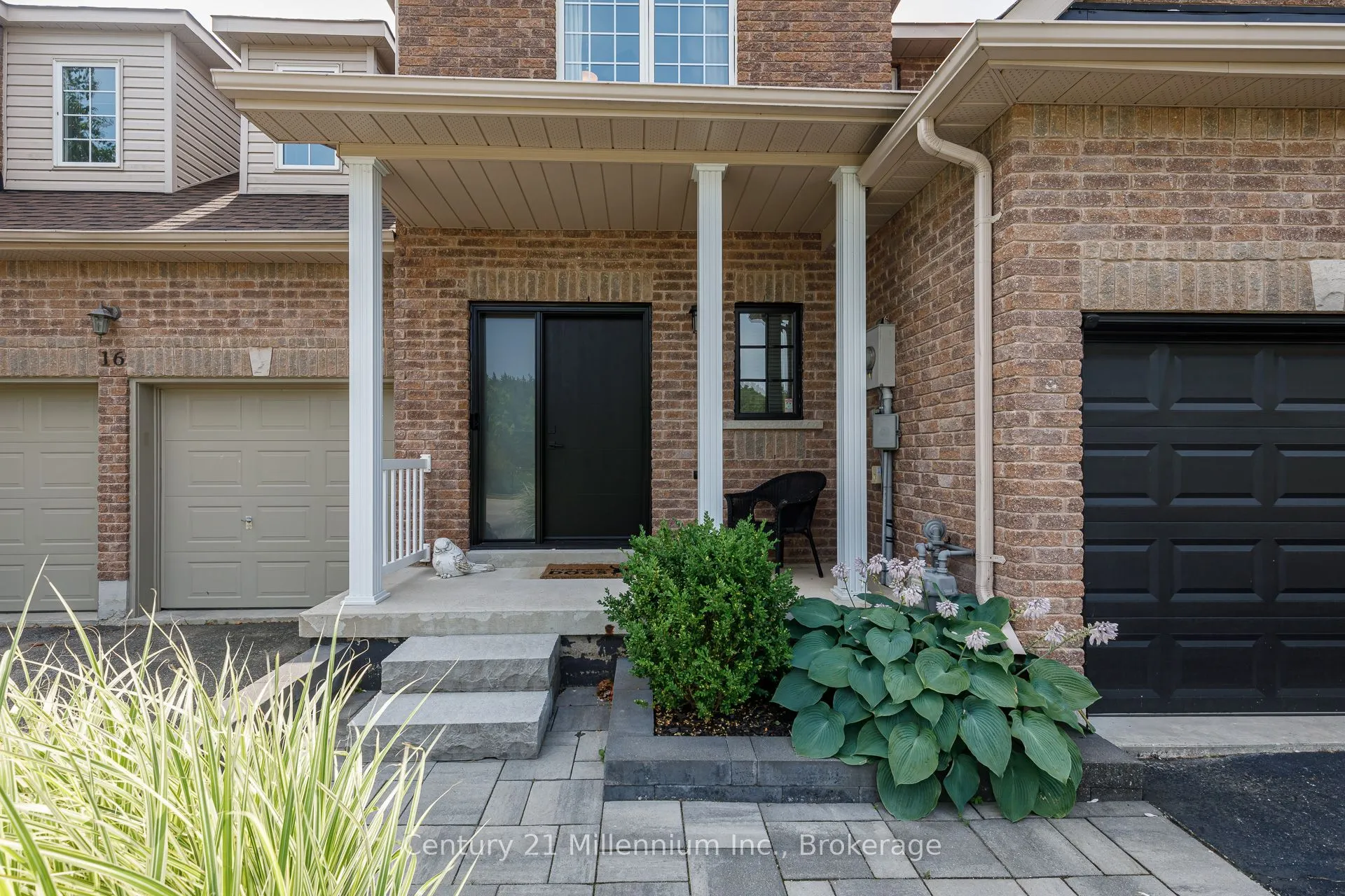 14 Thomas Drive