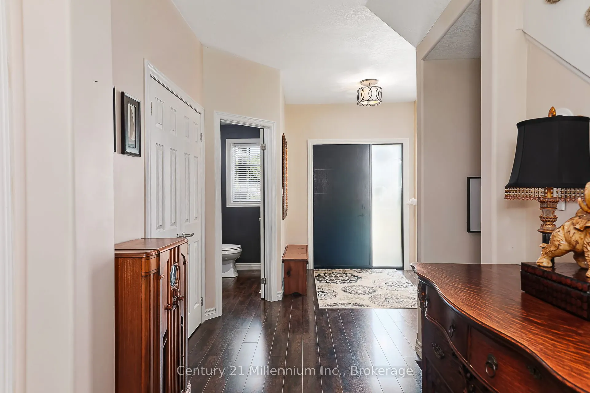 14 Thomas Drive