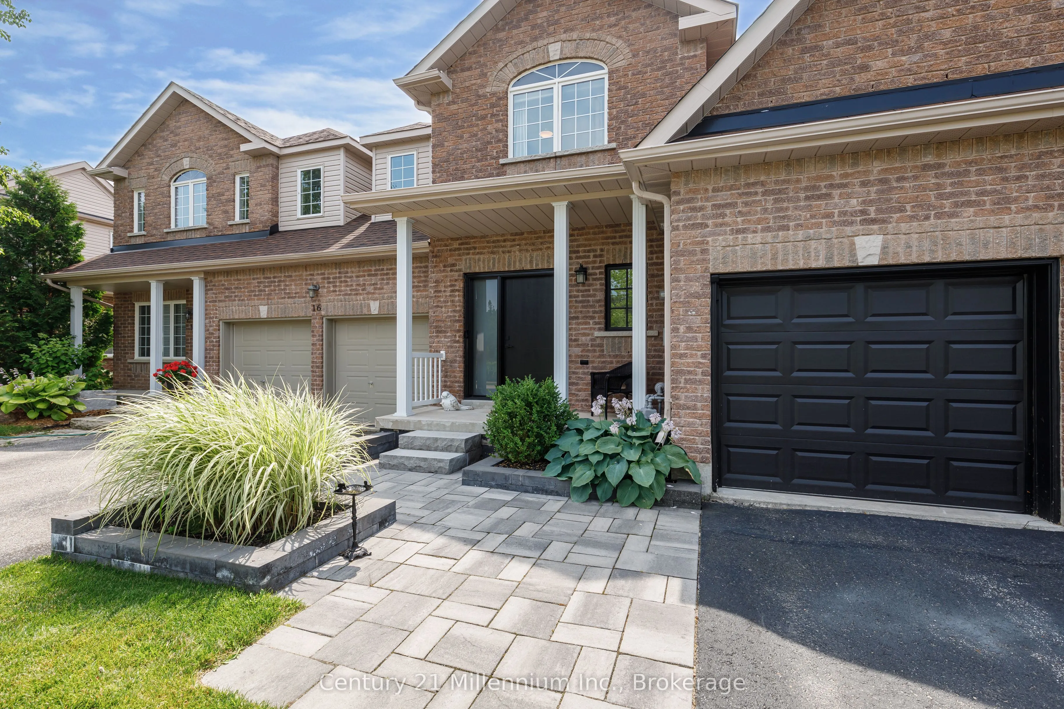 14 Thomas Drive