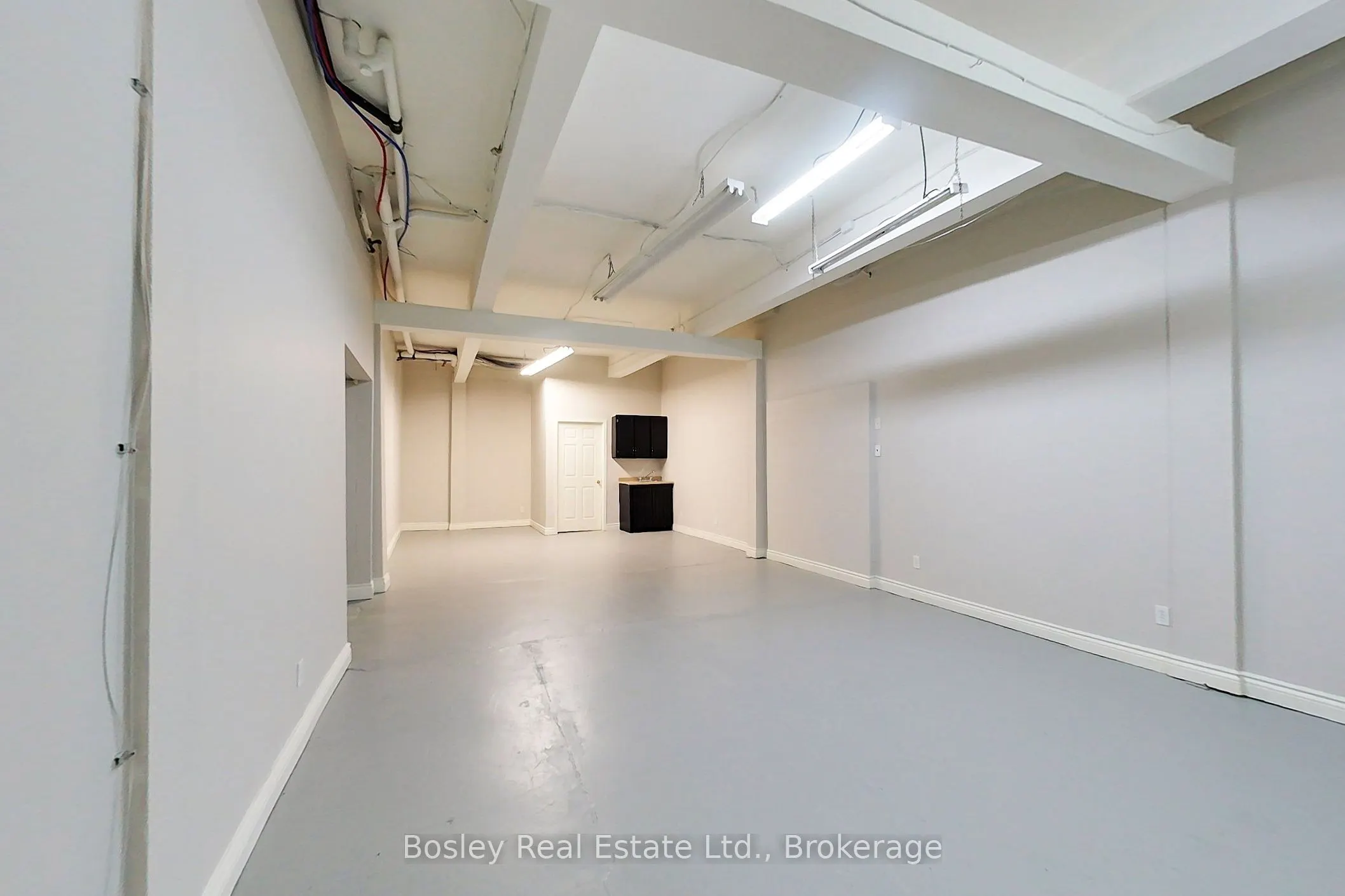 864 Hurontario Street, #2S
