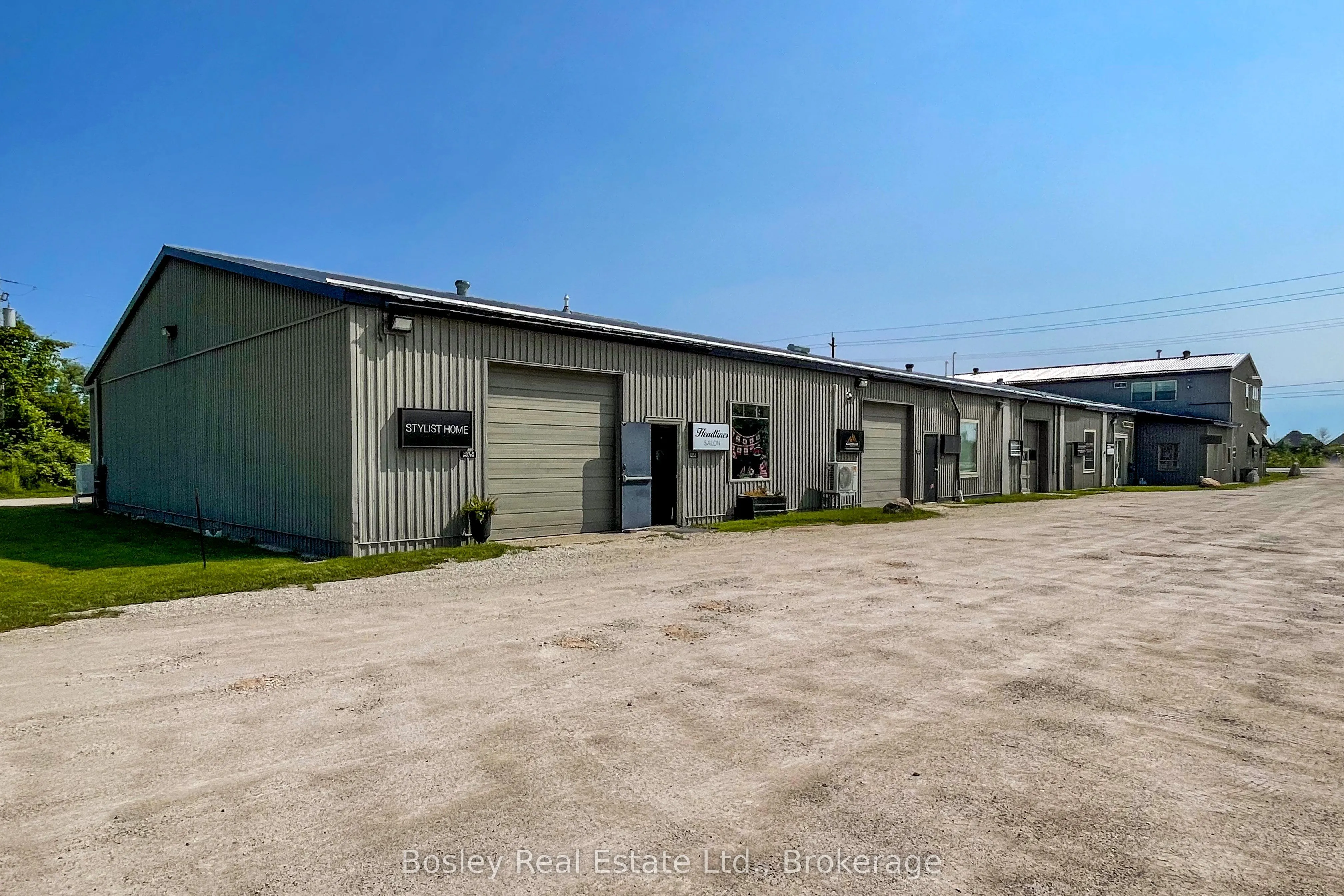 864 Hurontario Street, #2S