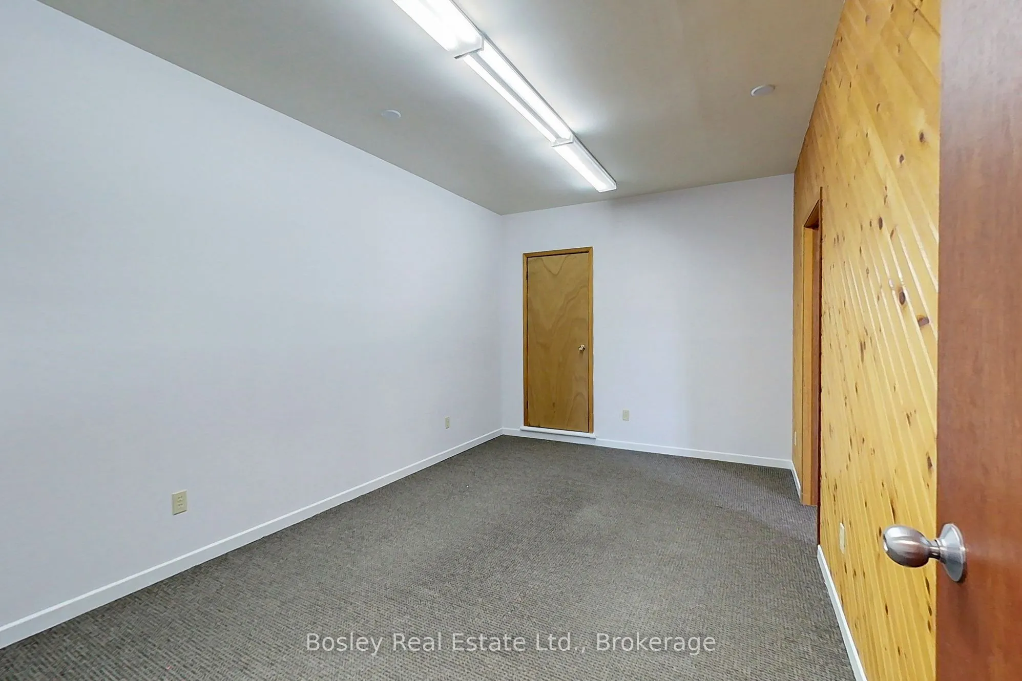864 Hurontario Street, #201N