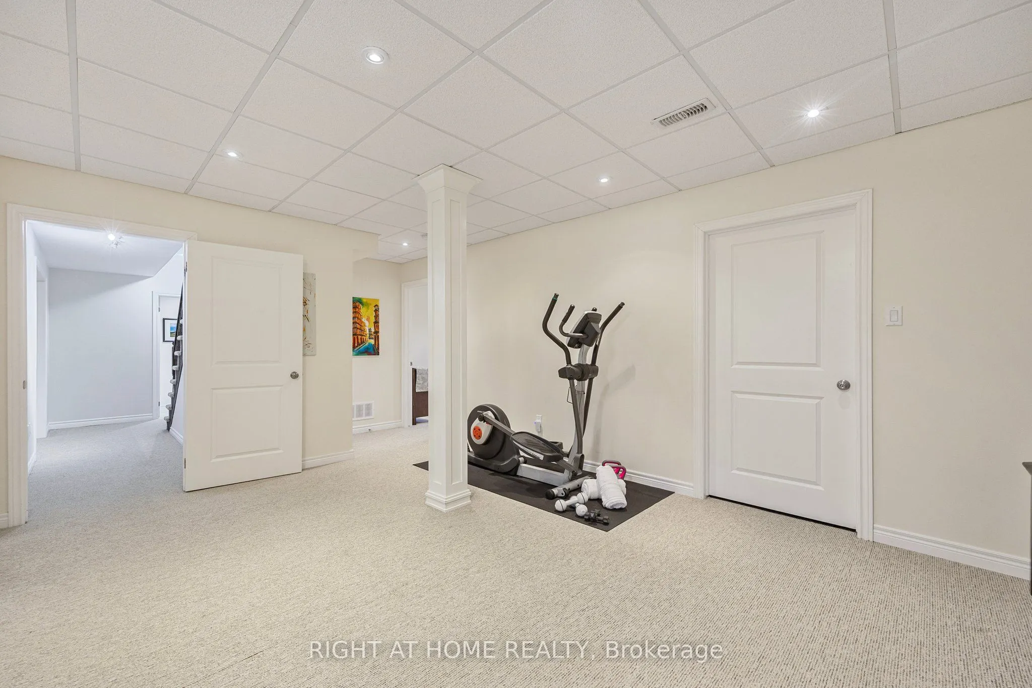 20 Diamond Valley Drive
