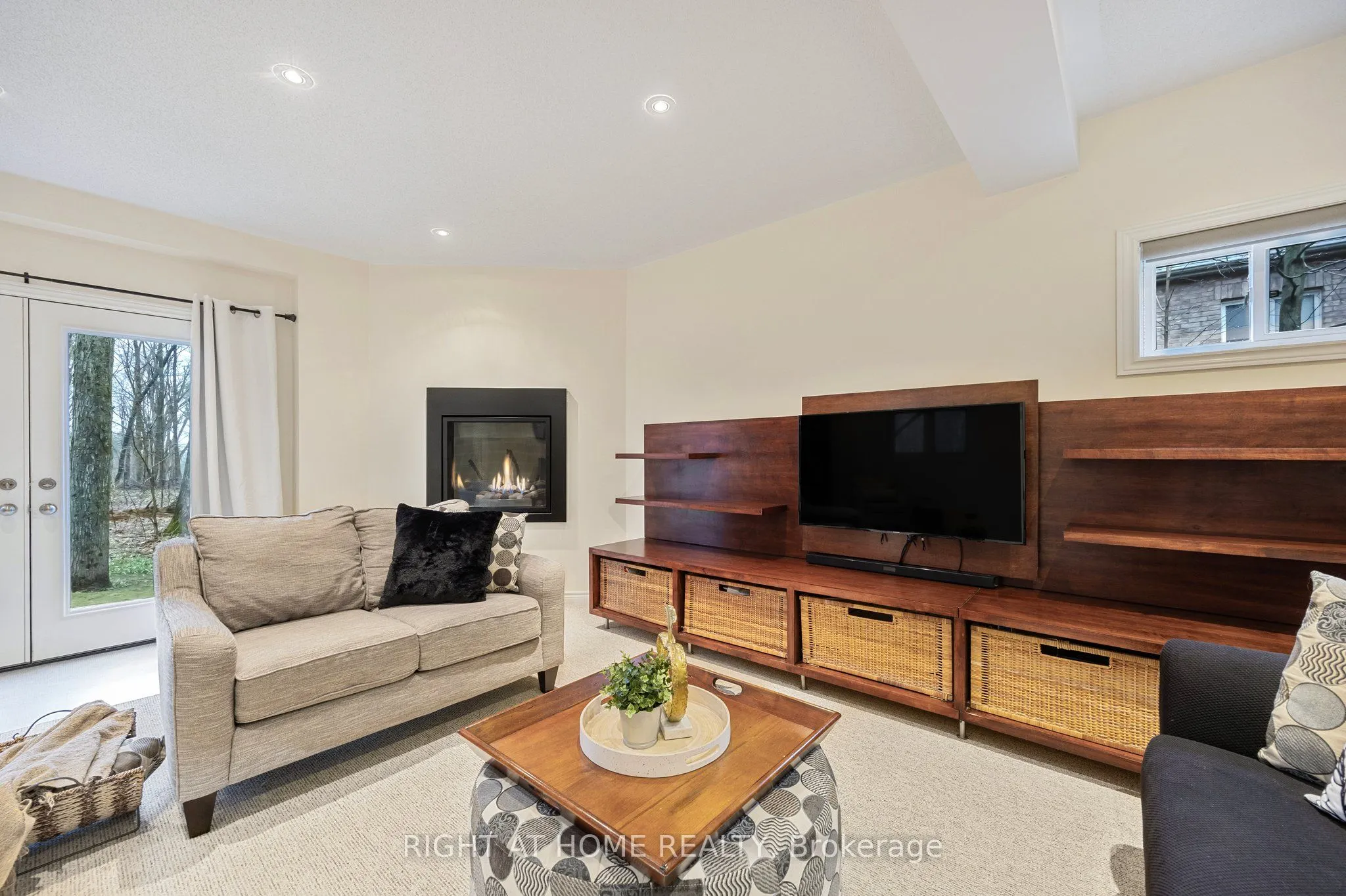 20 Diamond Valley Drive