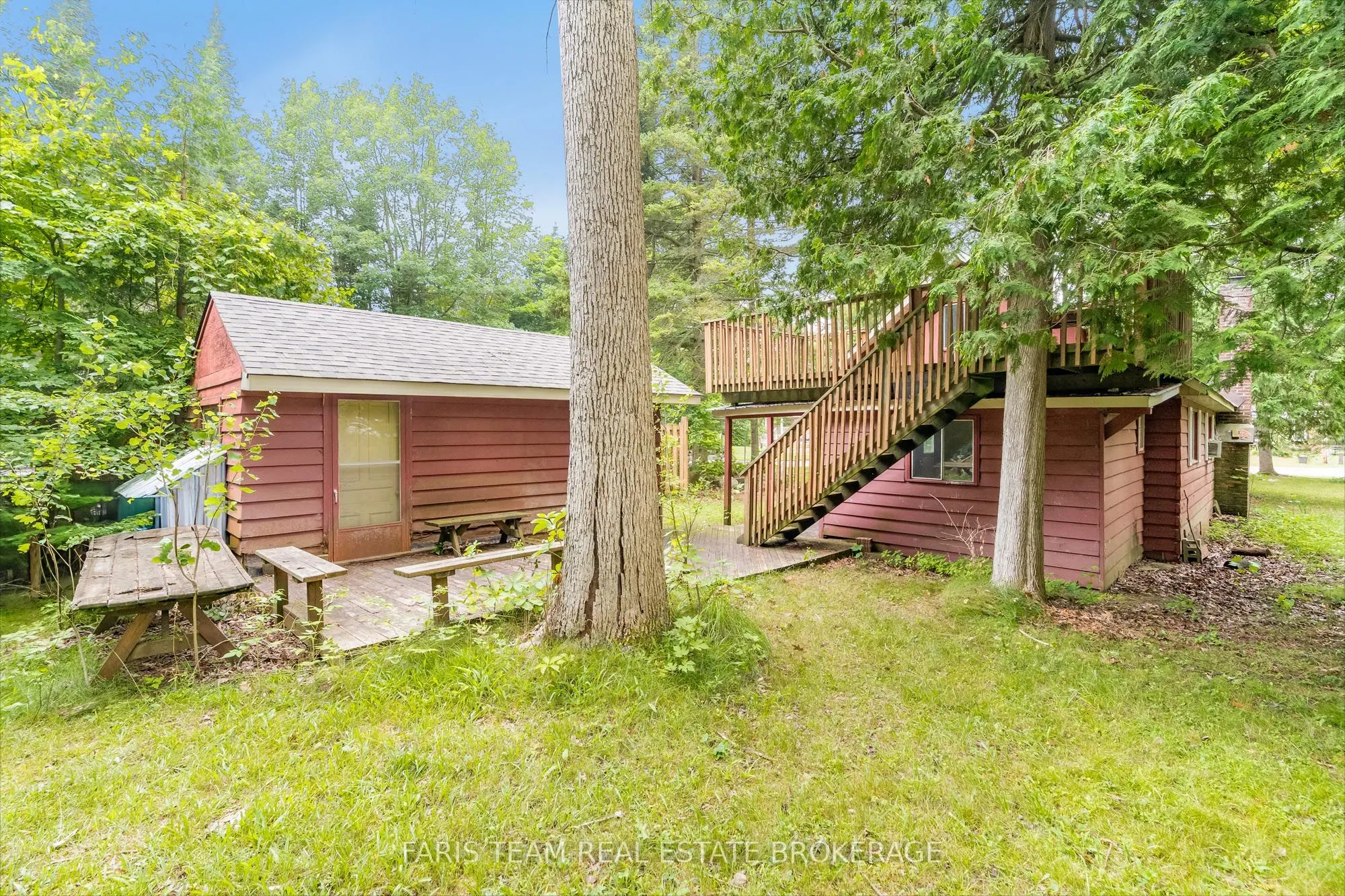 15 Woodside Avenue