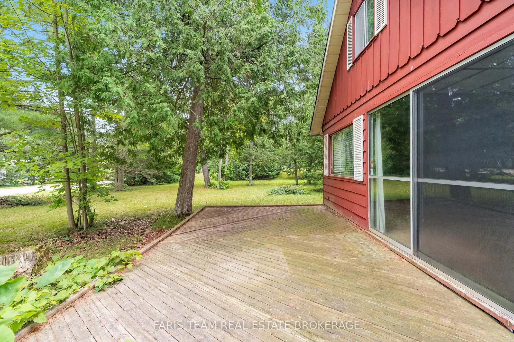 15 Woodside Avenue