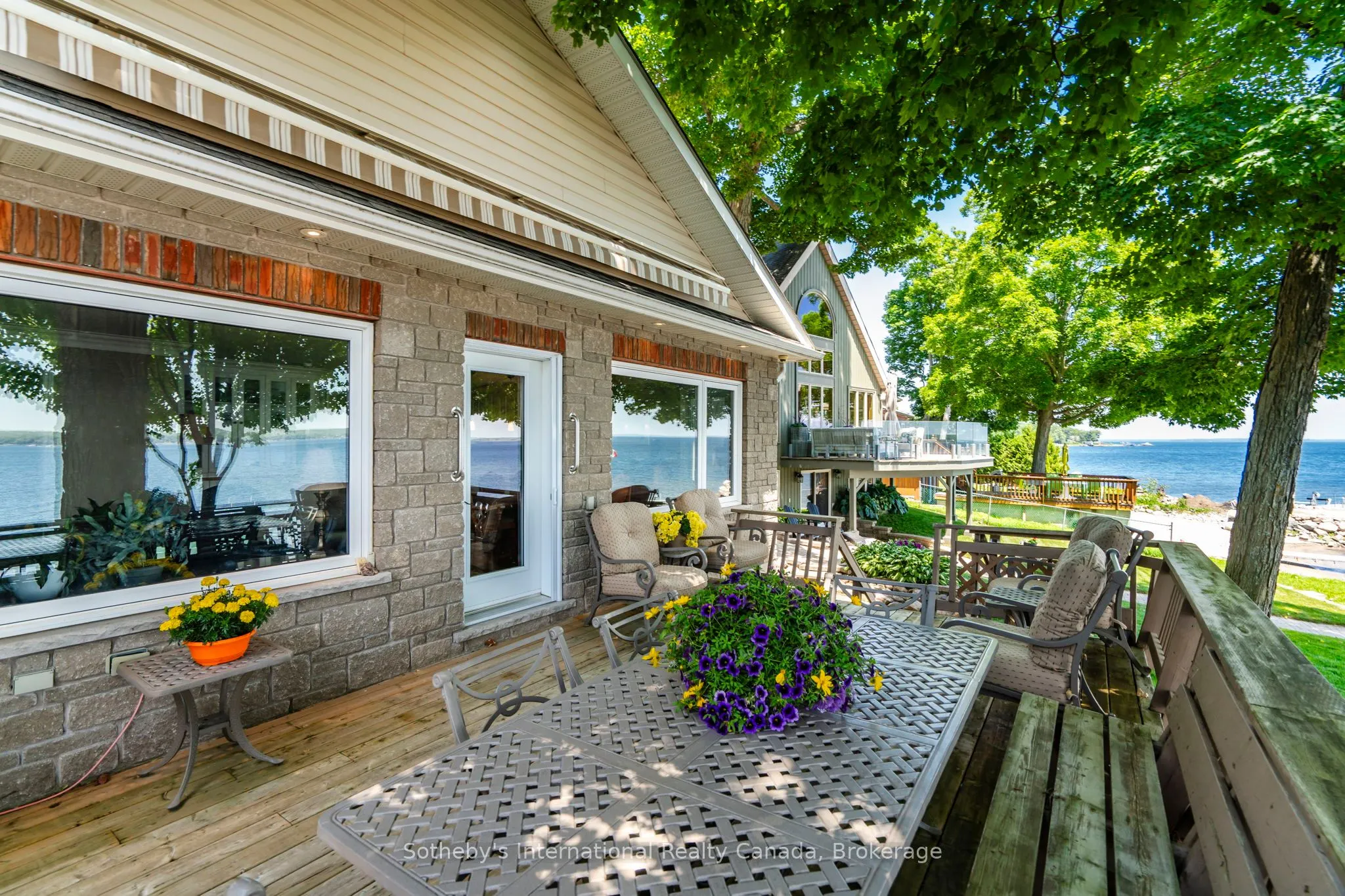 435 Mundys Bay Road