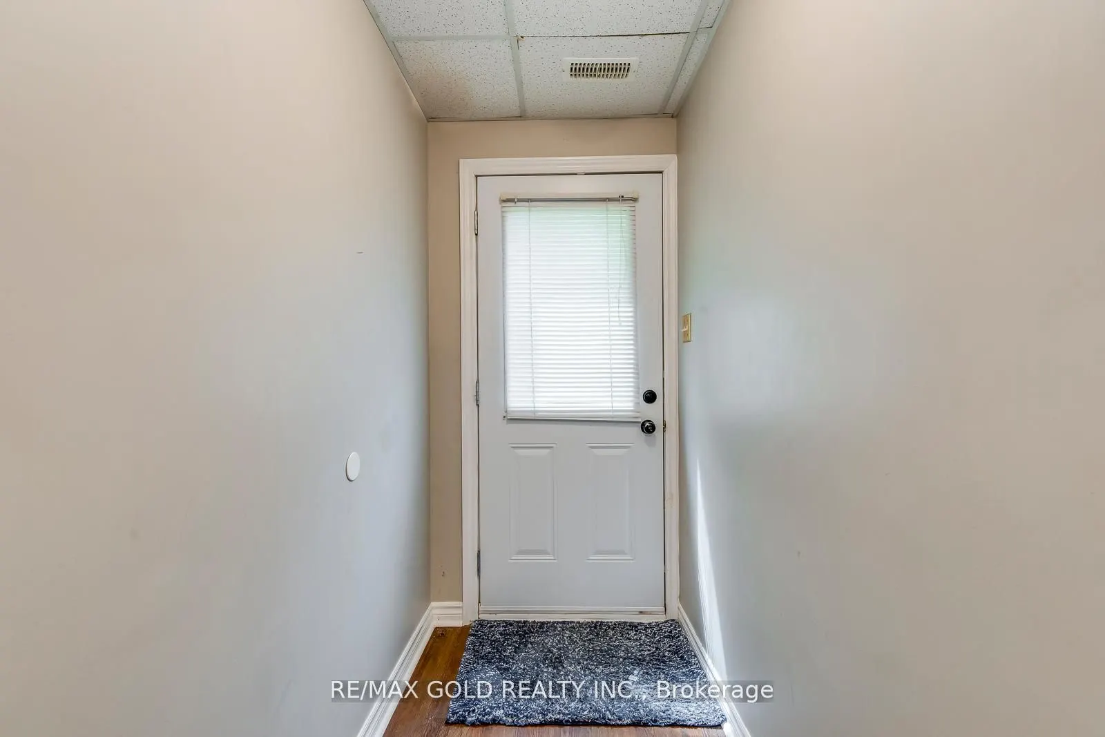 75 Campbell Avenue