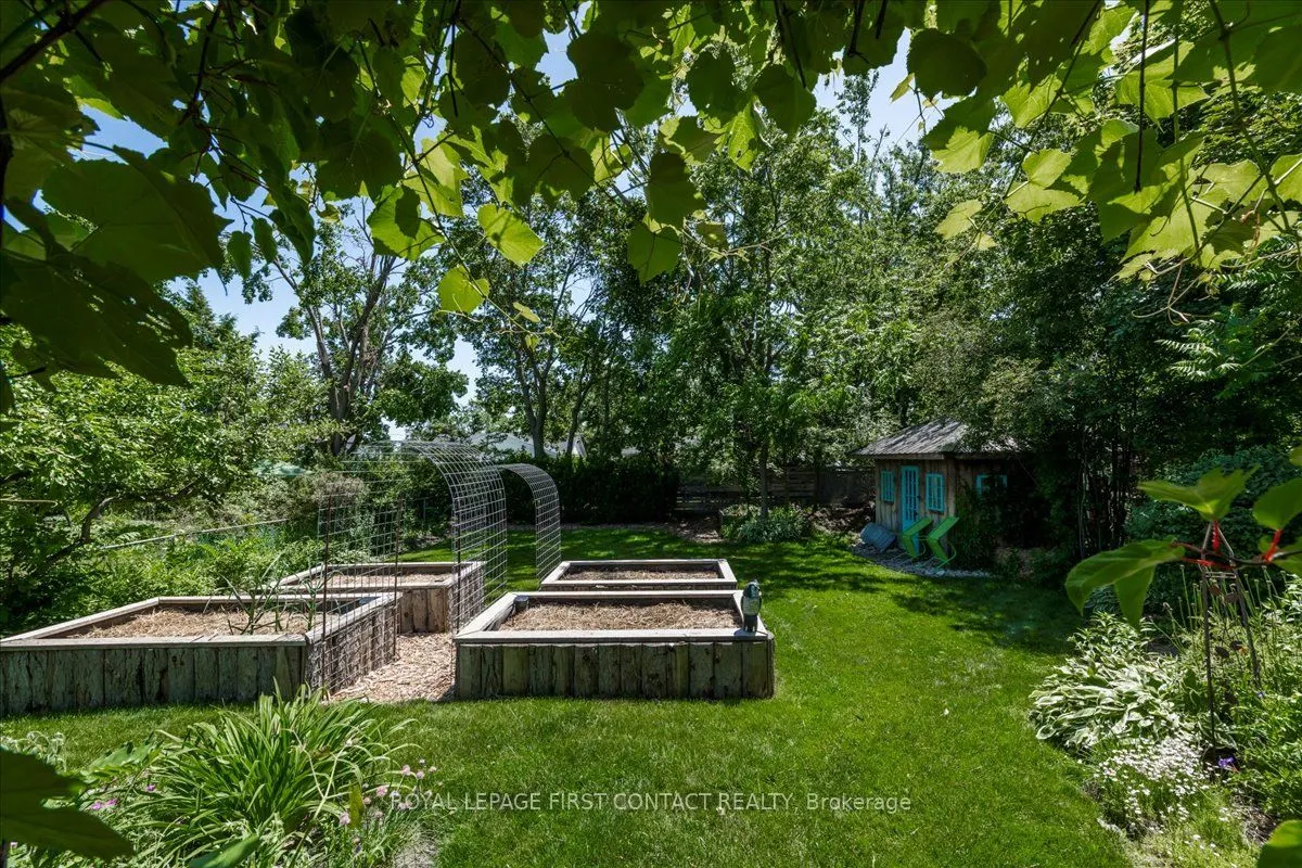 31 Mountbatten Crescent