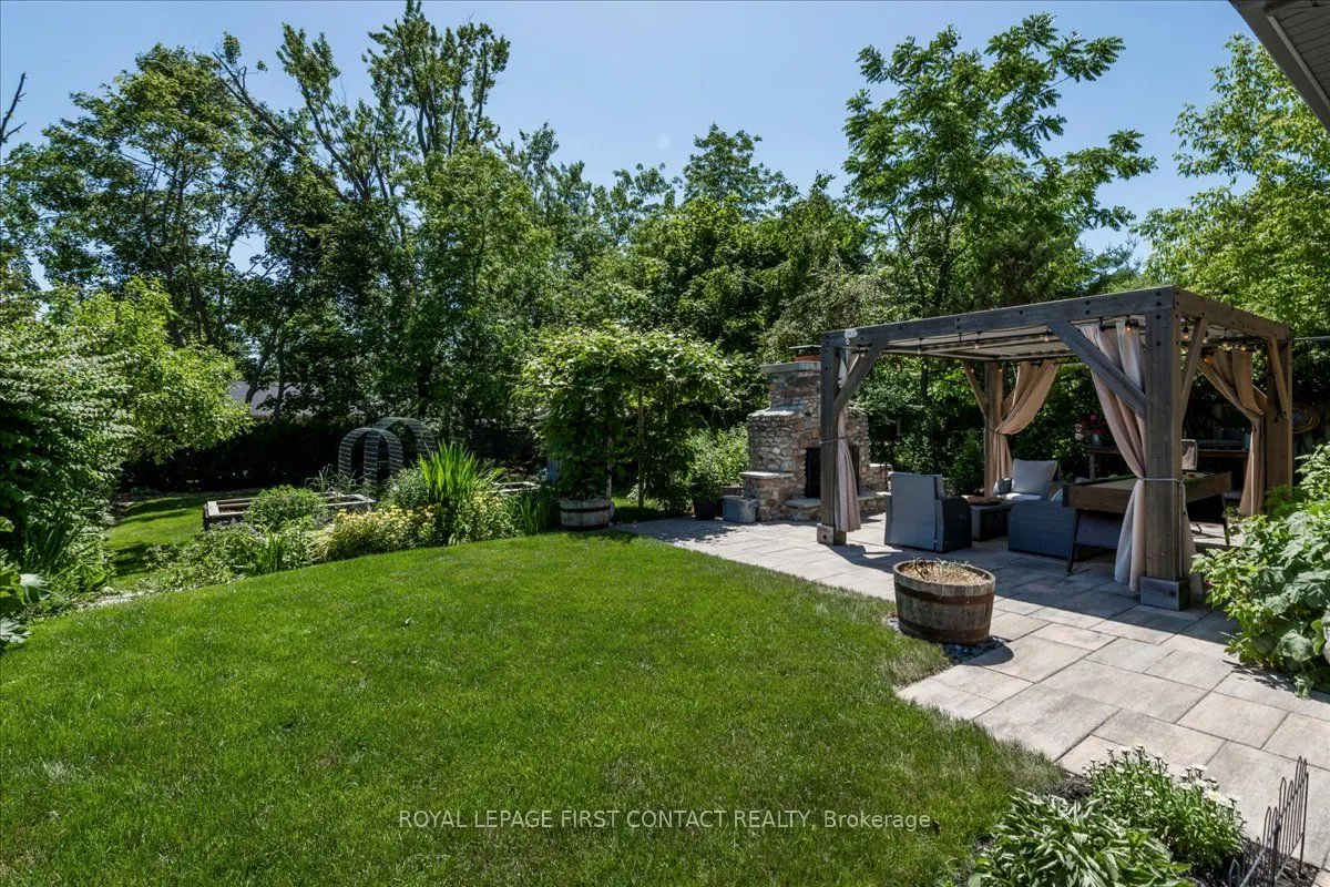 31 Mountbatten Crescent