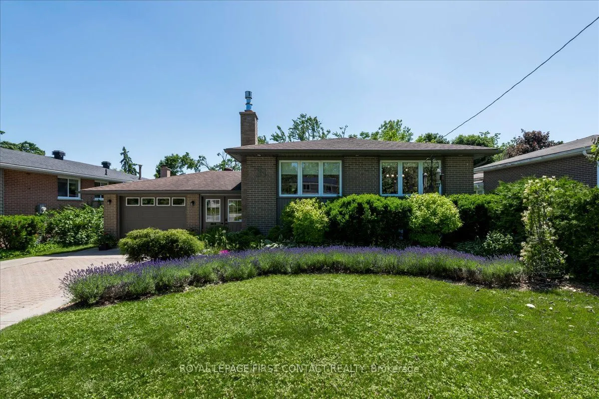 31 Mountbatten Crescent
