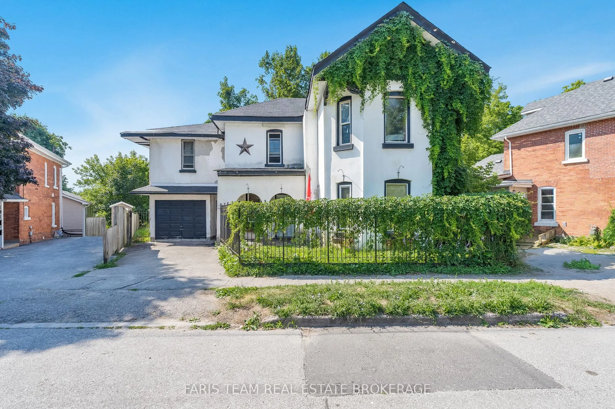 195 Nottawasaga Street