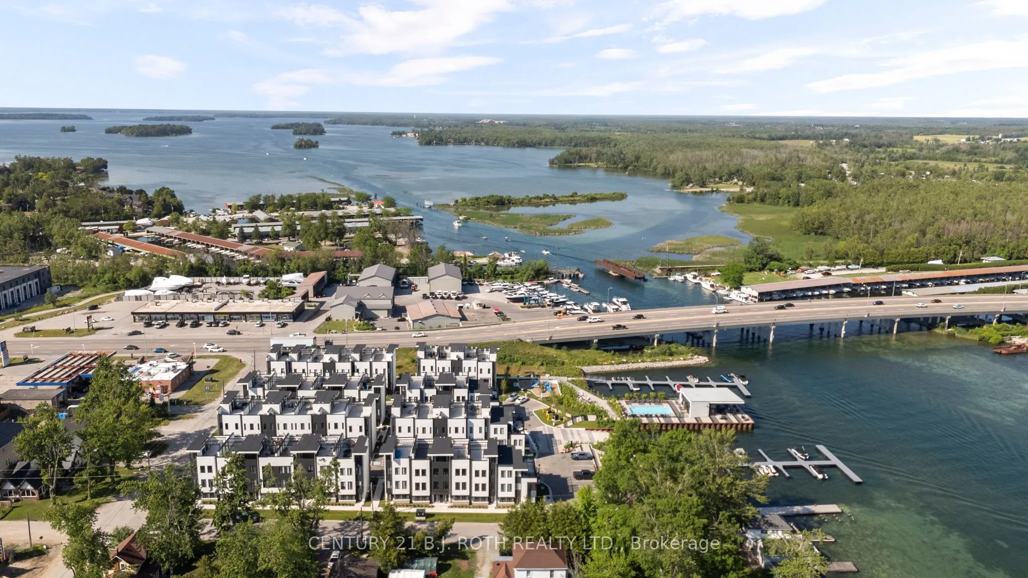 3 MARINER'S PIER Way