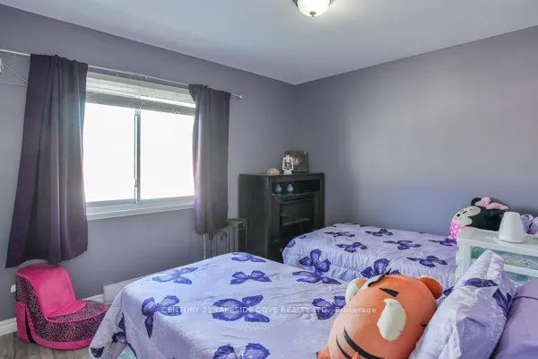 1 Paradise Boulevard S, #Unit 27