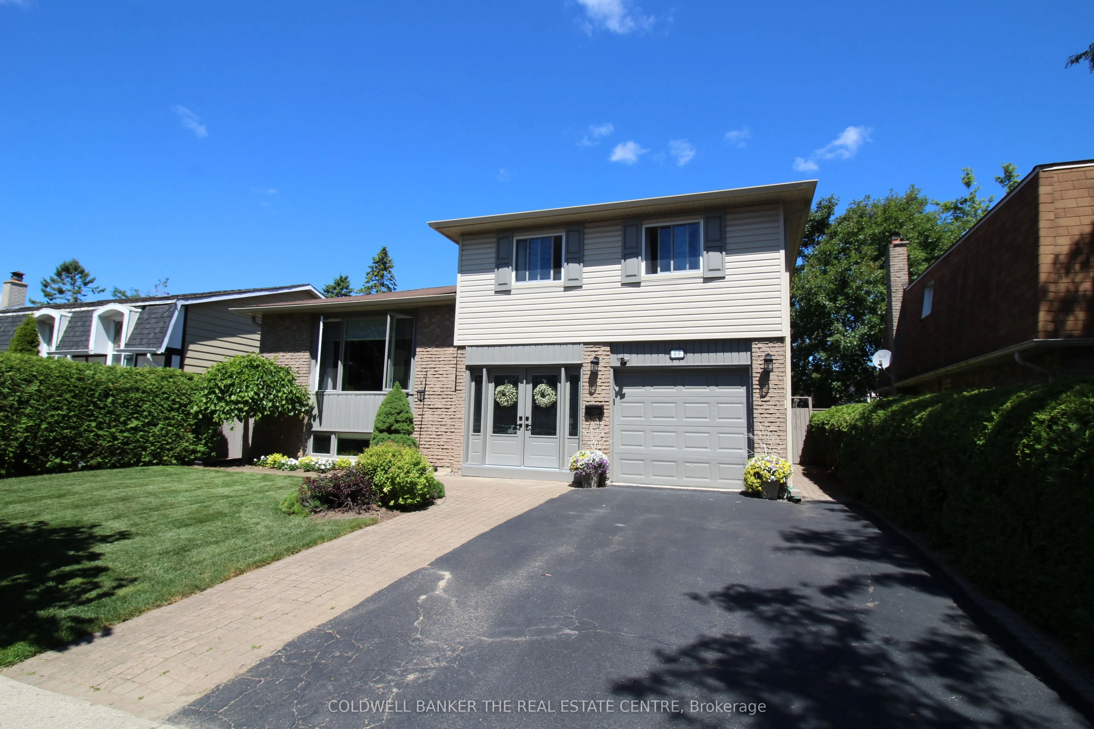 60 Chieftain Crescent