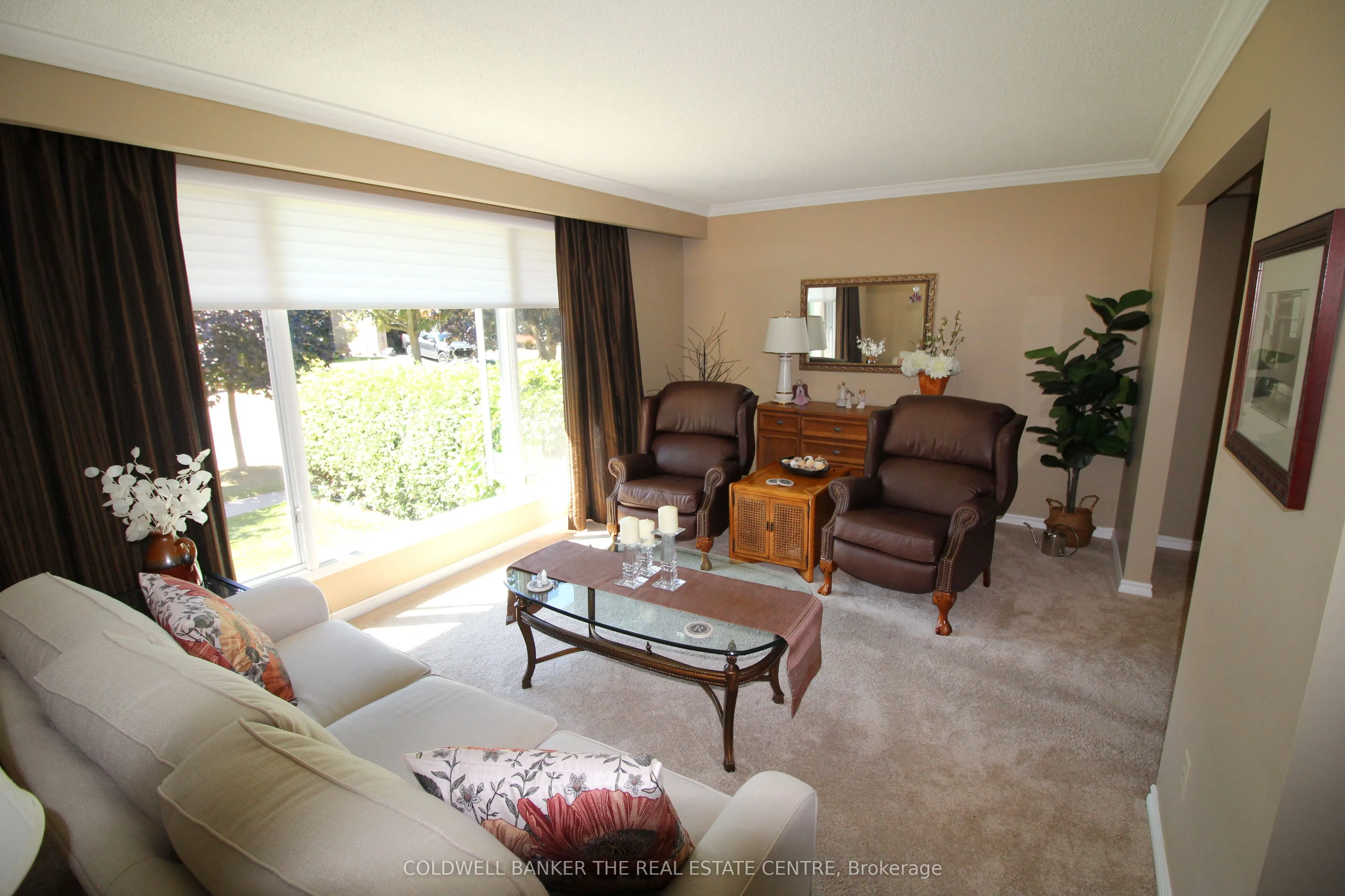 60 Chieftain Crescent