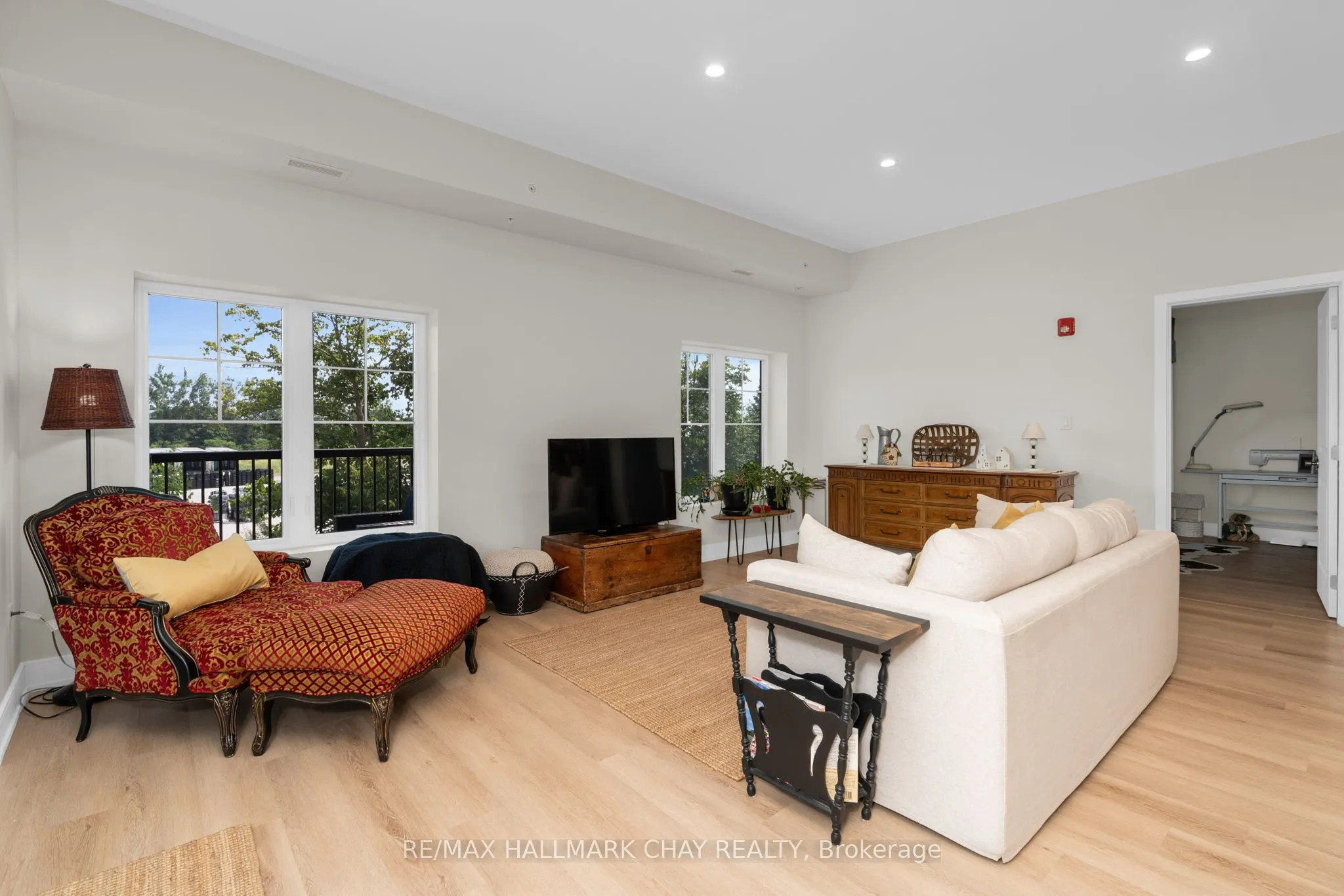 121 Mary Street, #224