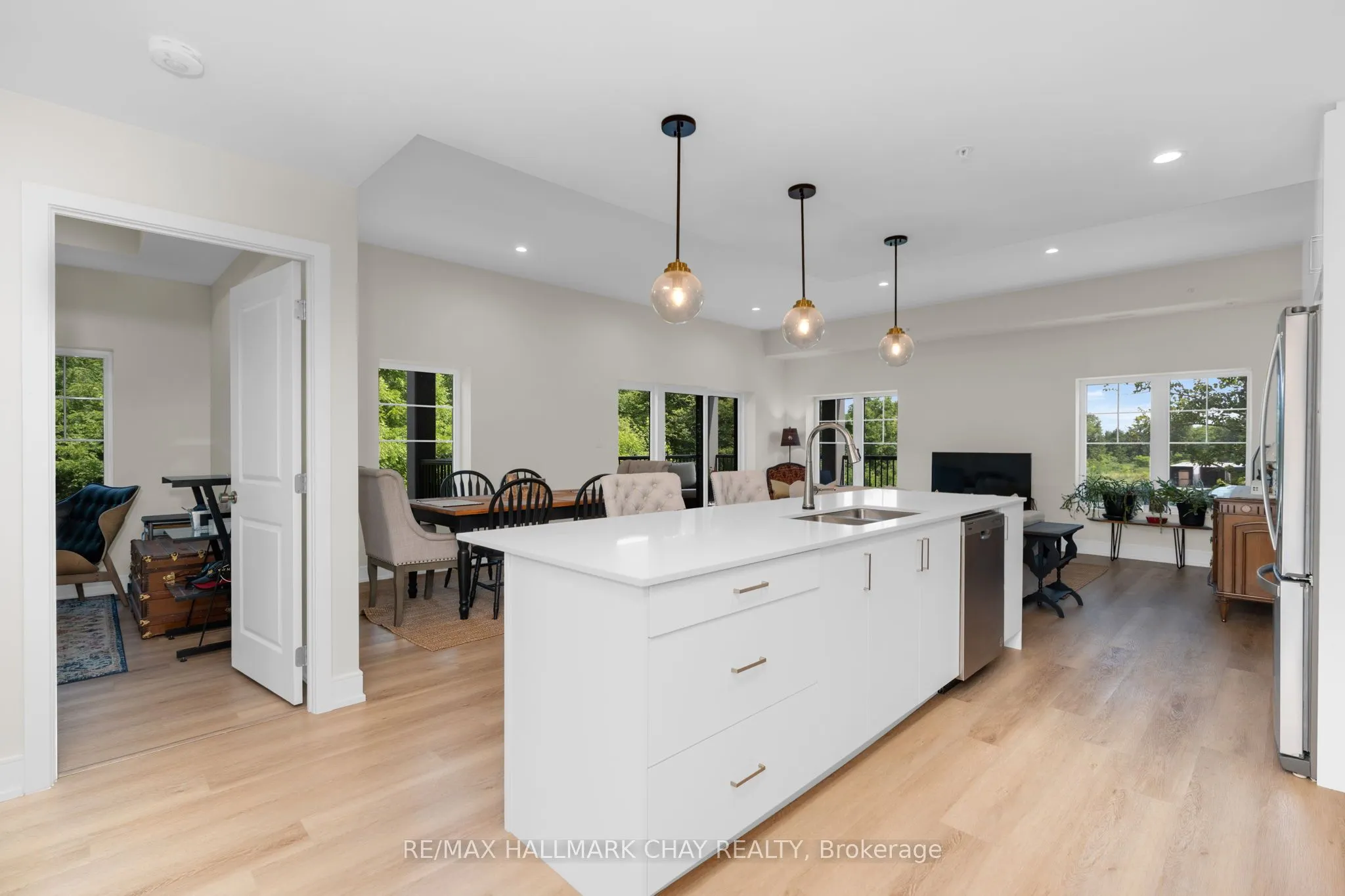 121 Mary Street, #224