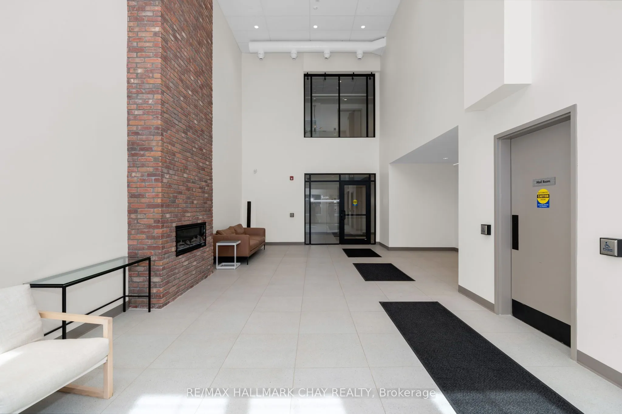 121 Mary Street, #224