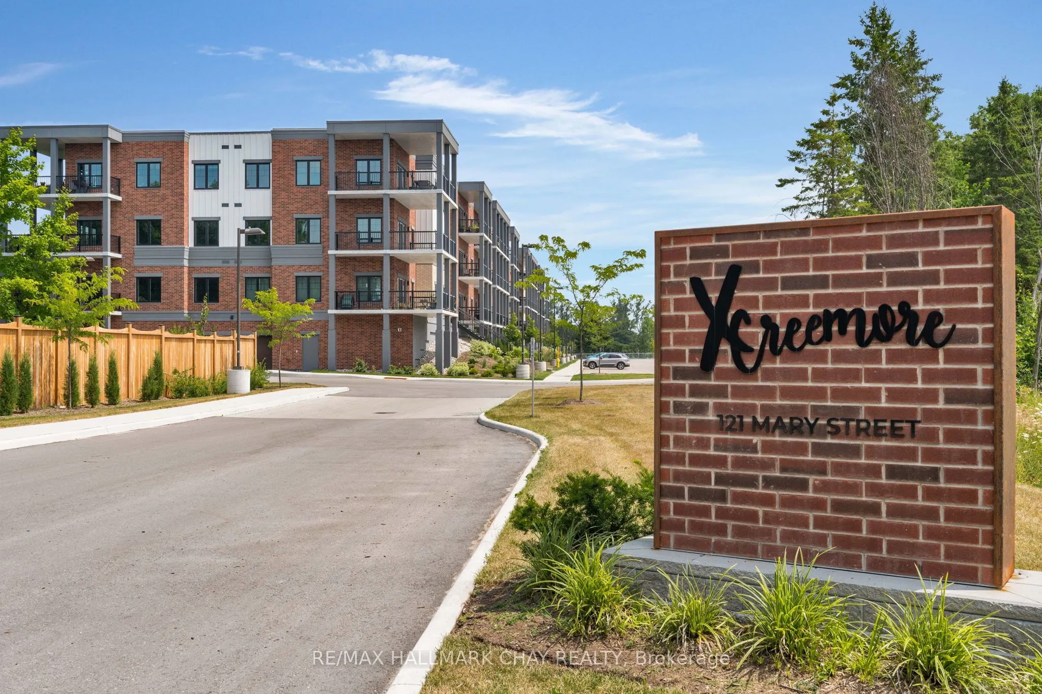 121 Mary Street, #224