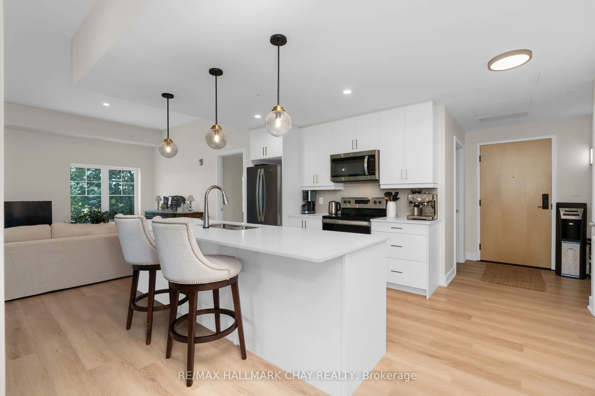 121 Mary Street, #224