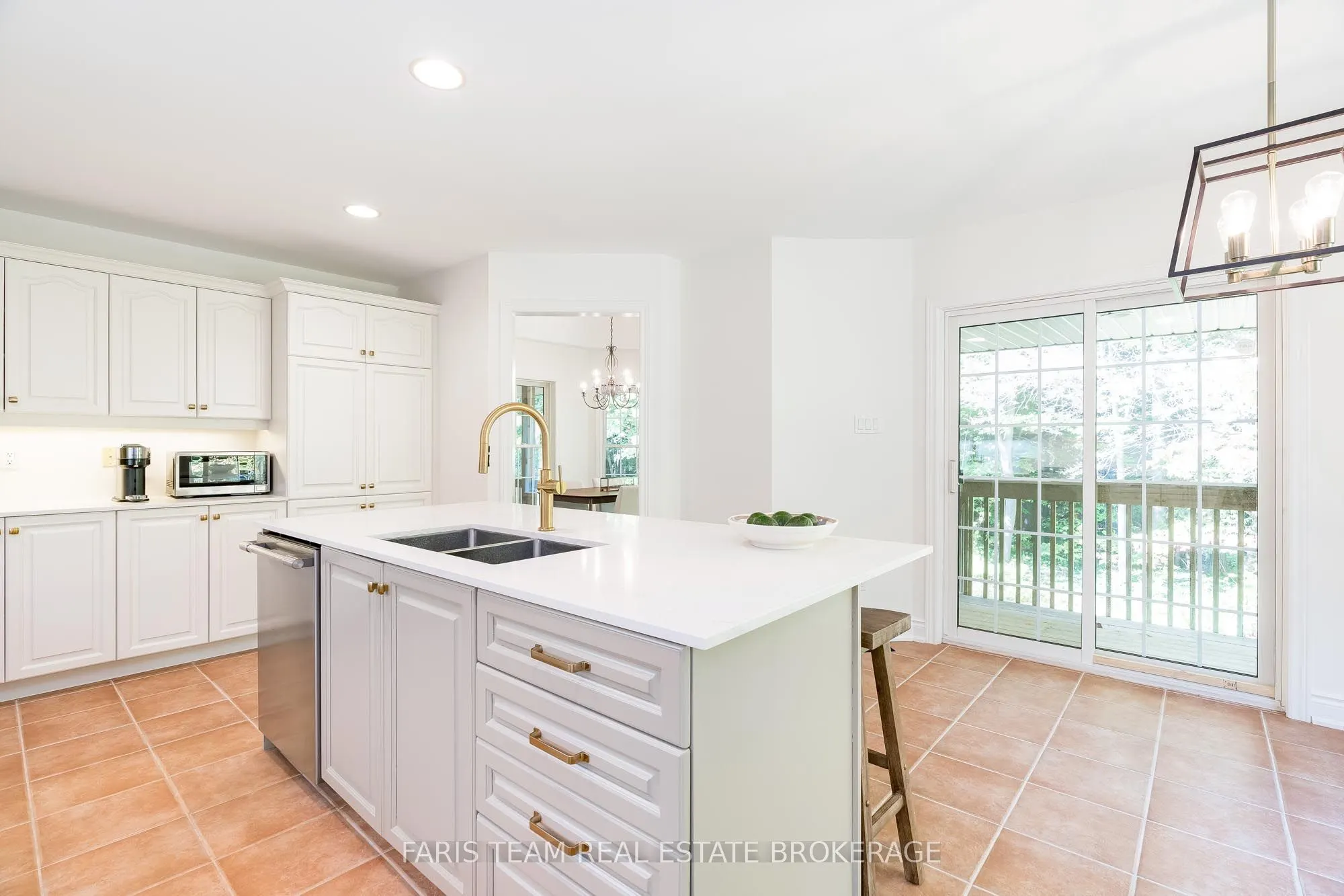 7 Glenhuron Drive
