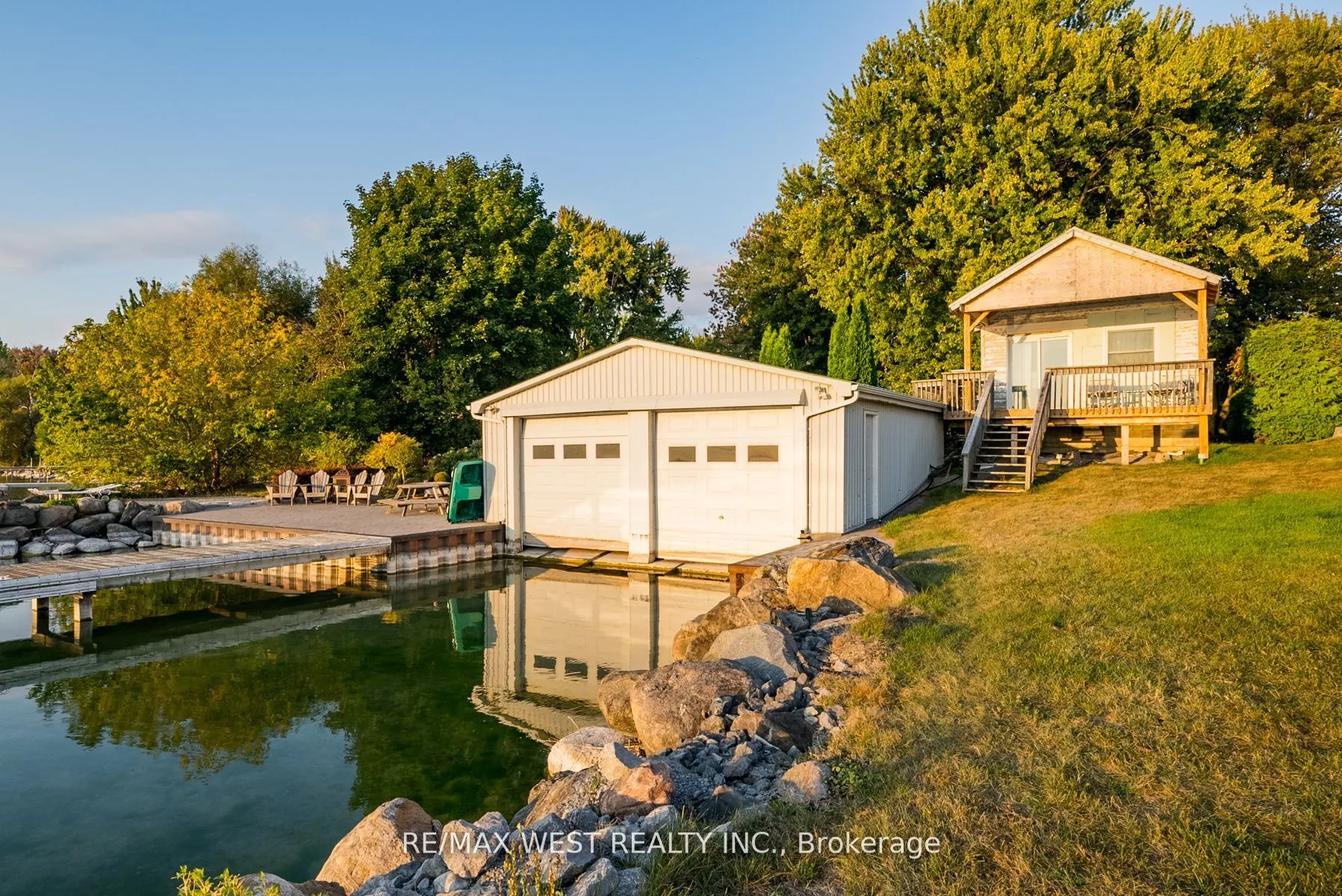 1668 Lakeshore Drive