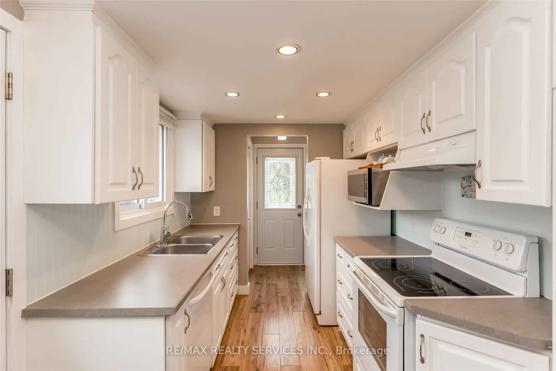 83 Janice Drive