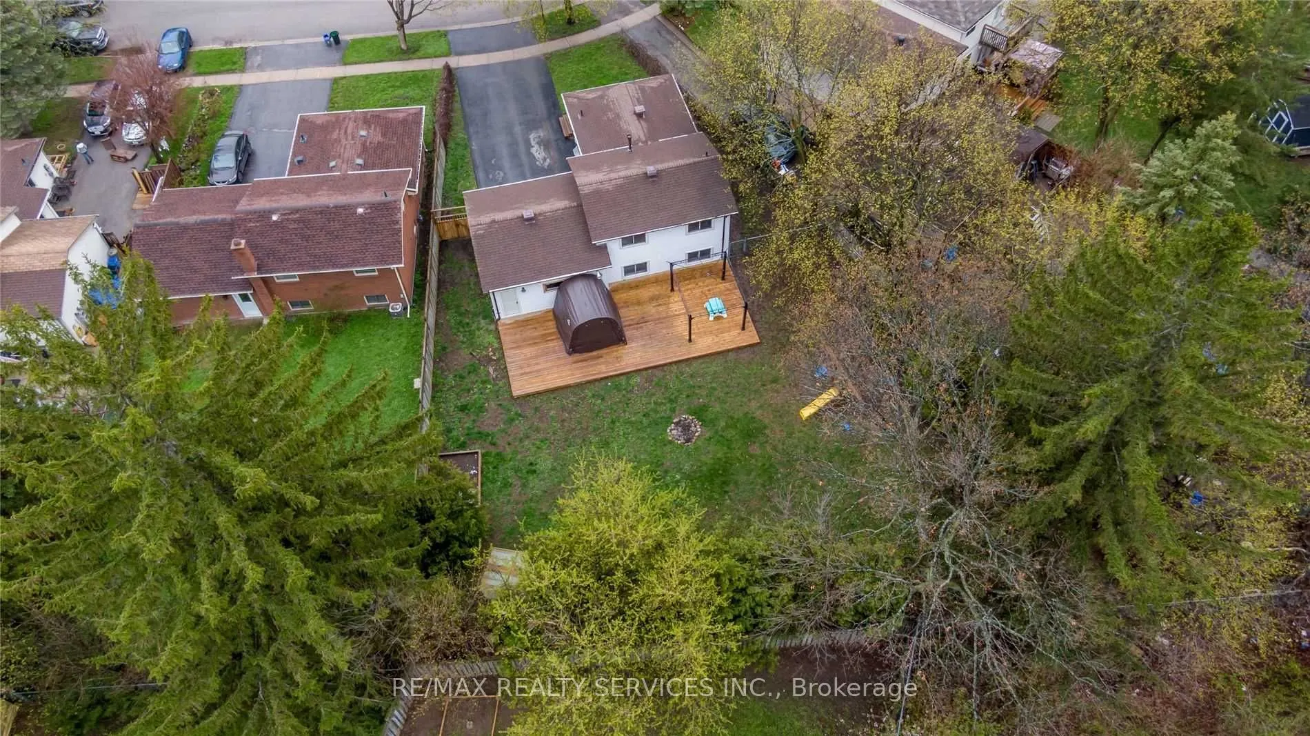 83 Janice Drive