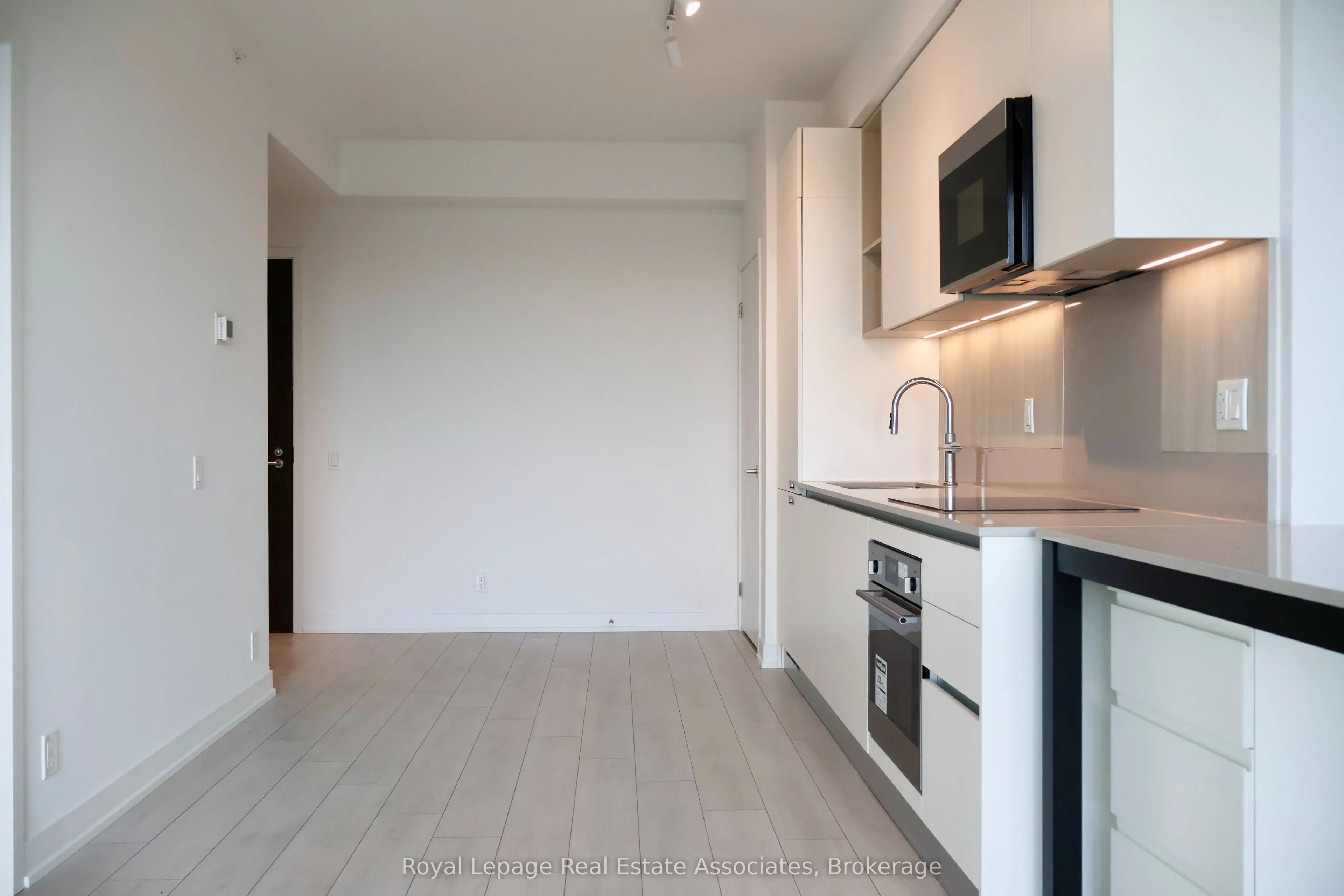 39 Mary Street, #1203