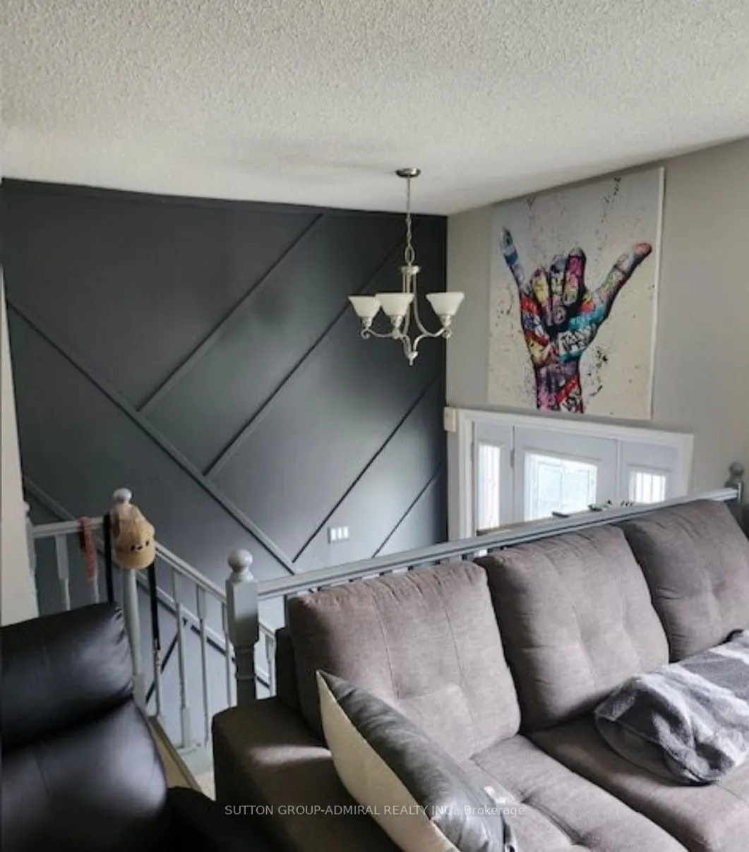 29 Eileen Drive
