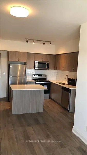 58 Lakeside Terrace, #1008