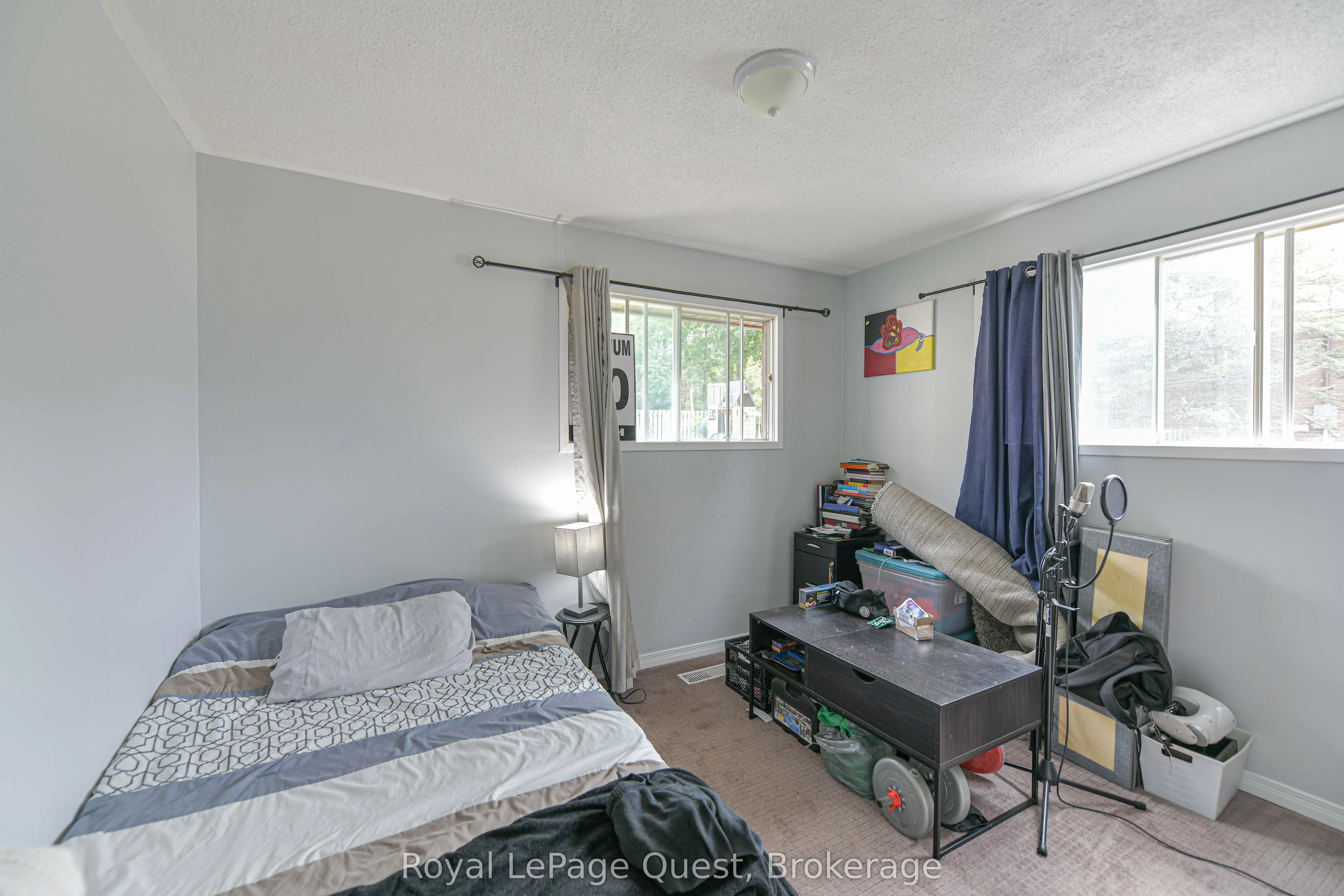 129 Simcoe Street