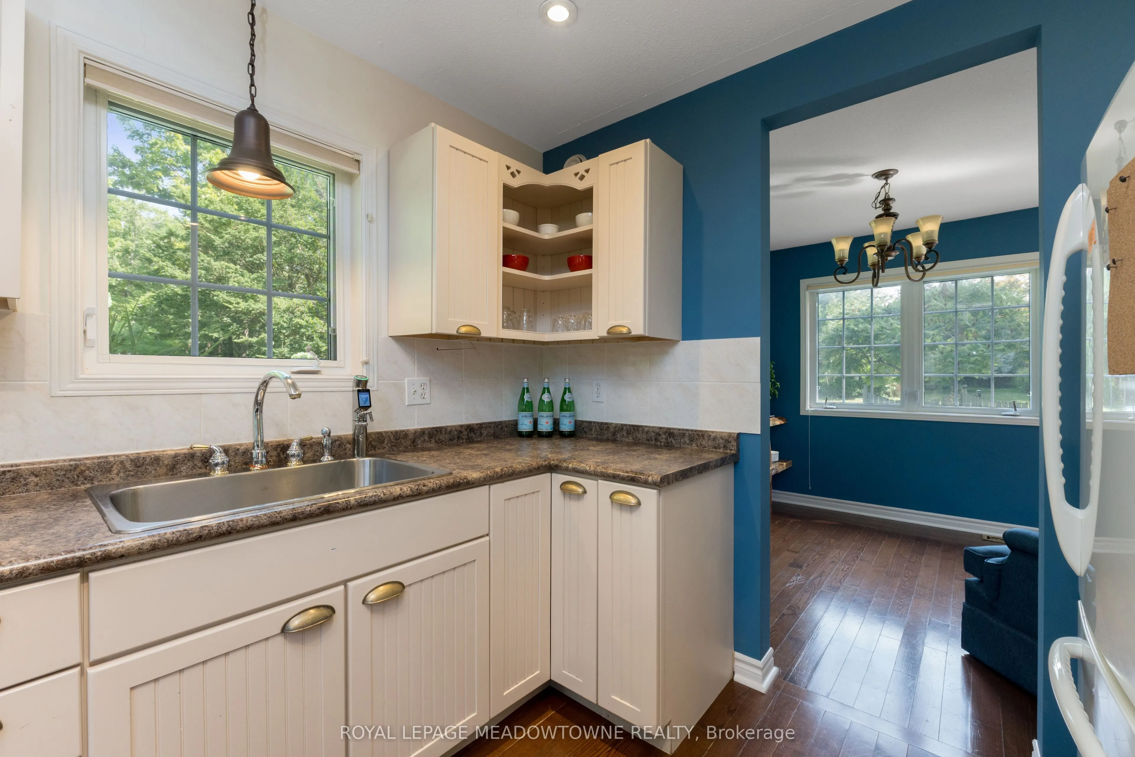 1936 Tiny Beaches Road S
