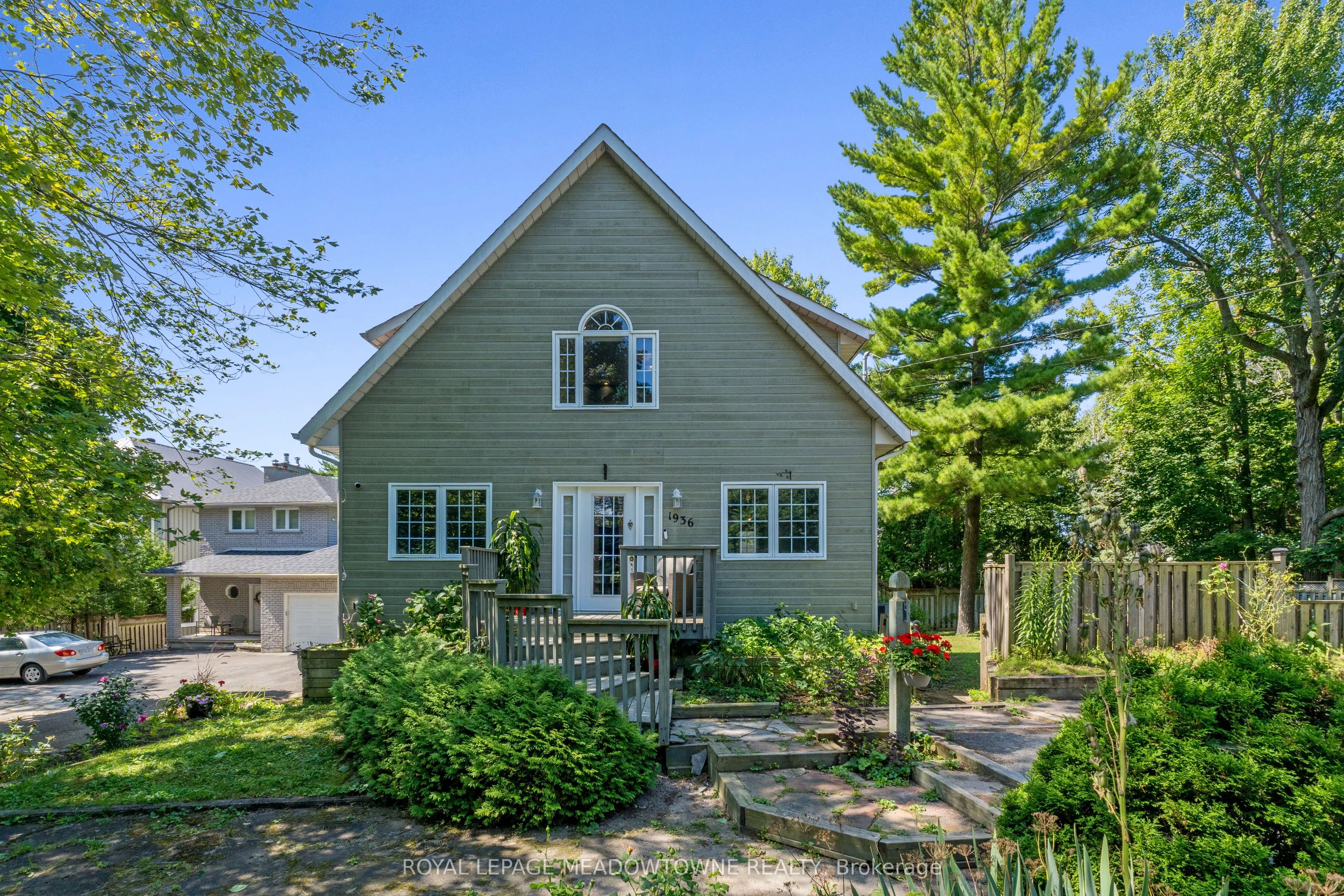 1936 Tiny Beaches Road S