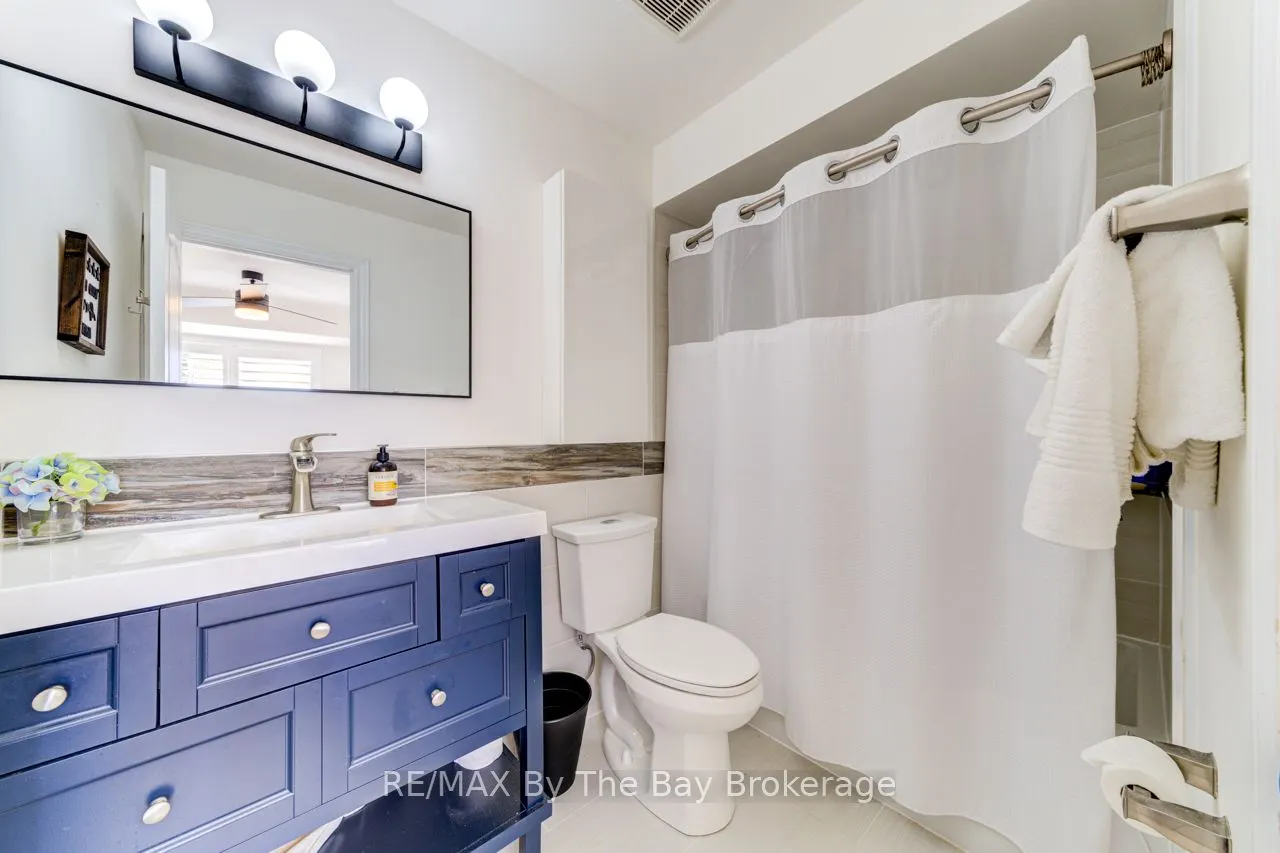 194 RIVER Road E, #2C